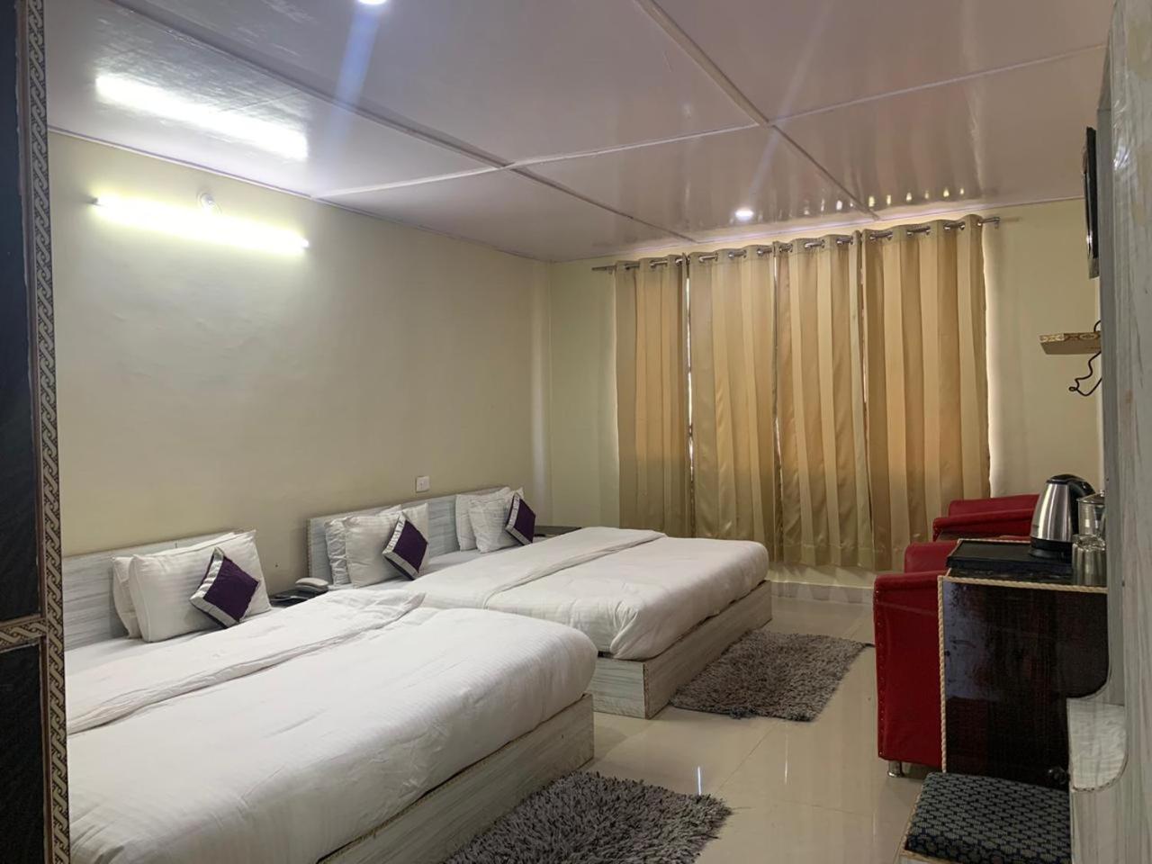 Classic Quadruple Room photo 3
