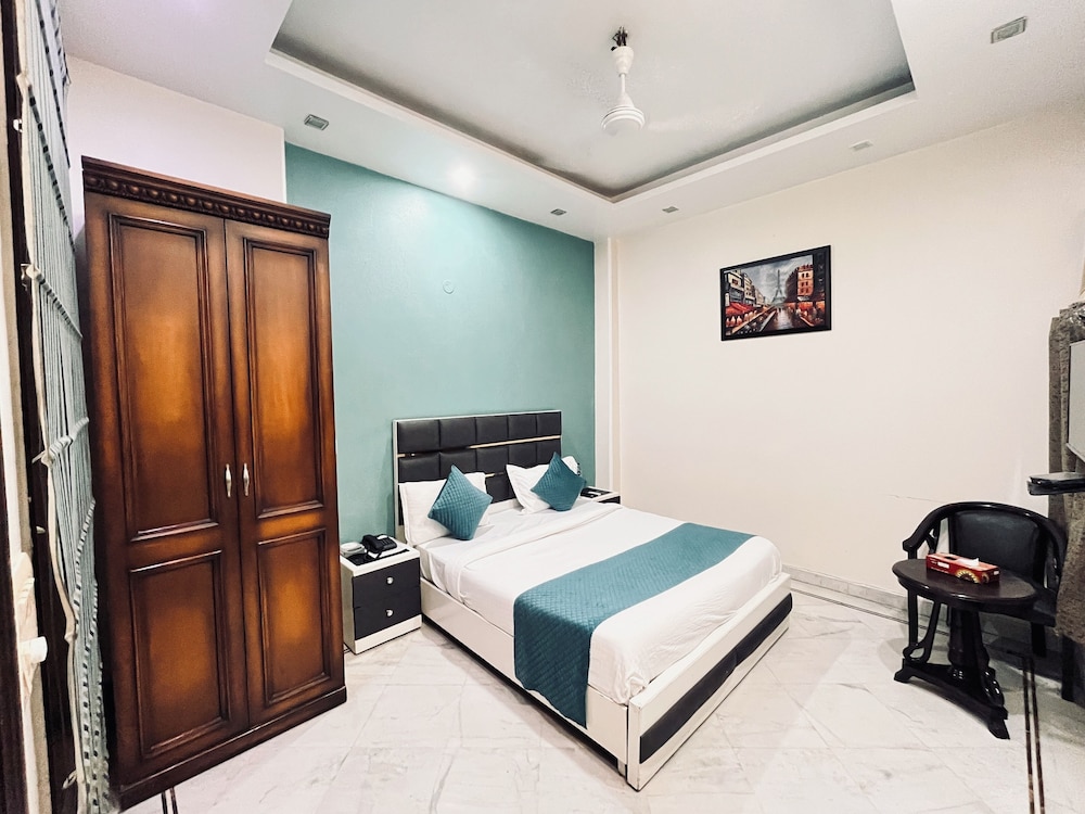 Basic Single Room