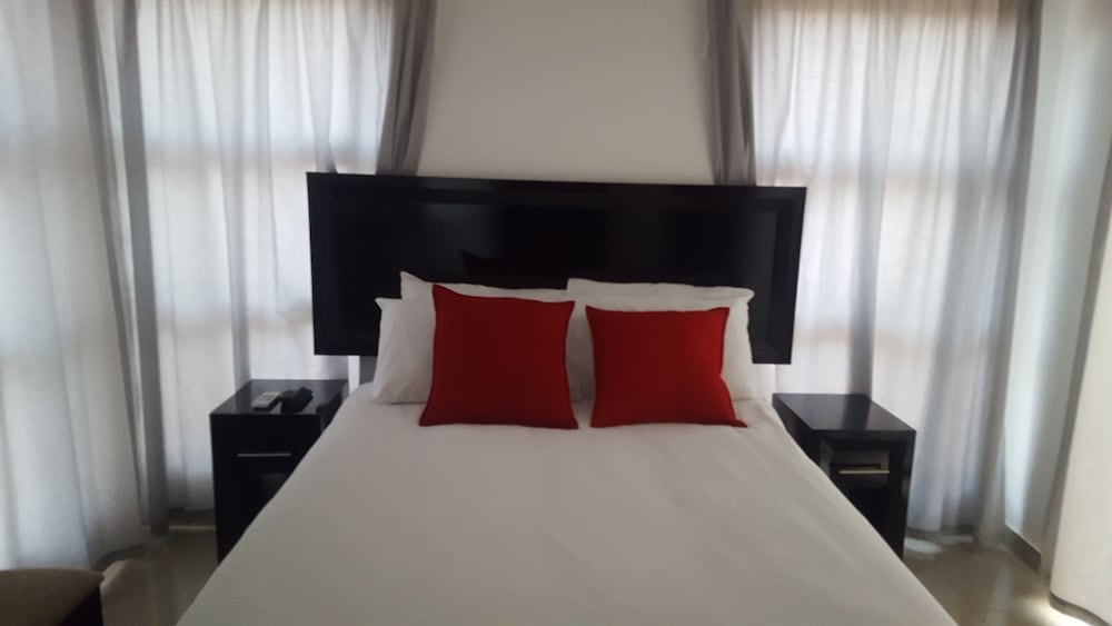 Deluxe Double or Twin Room, 1 Double Bed, Non Smoking photo 3
