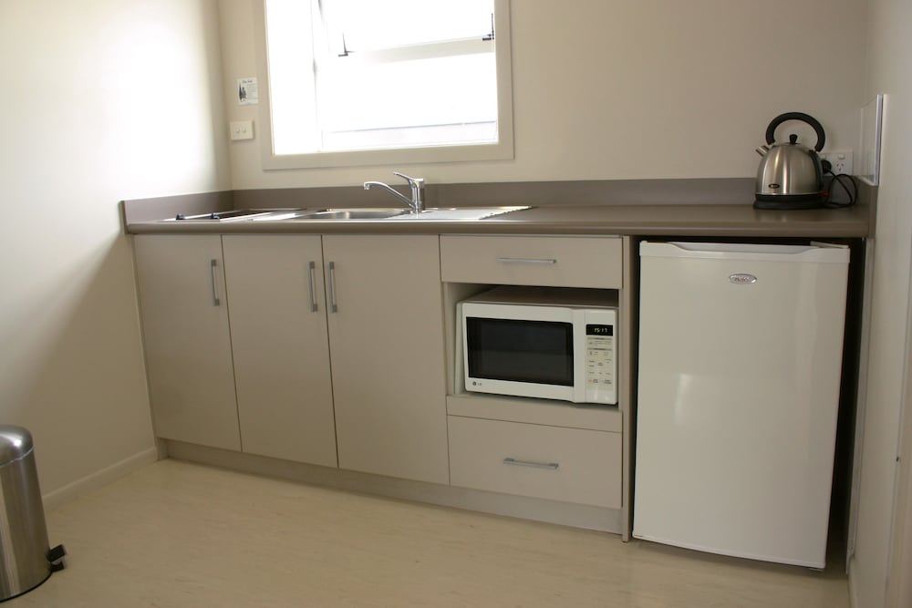Executive Apartment, 1 Bedroom, Non Smoking, Kitchen photo 2