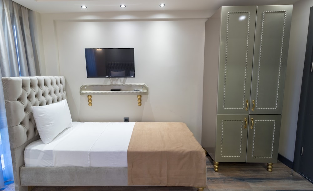 Standard Triple Room photo 3