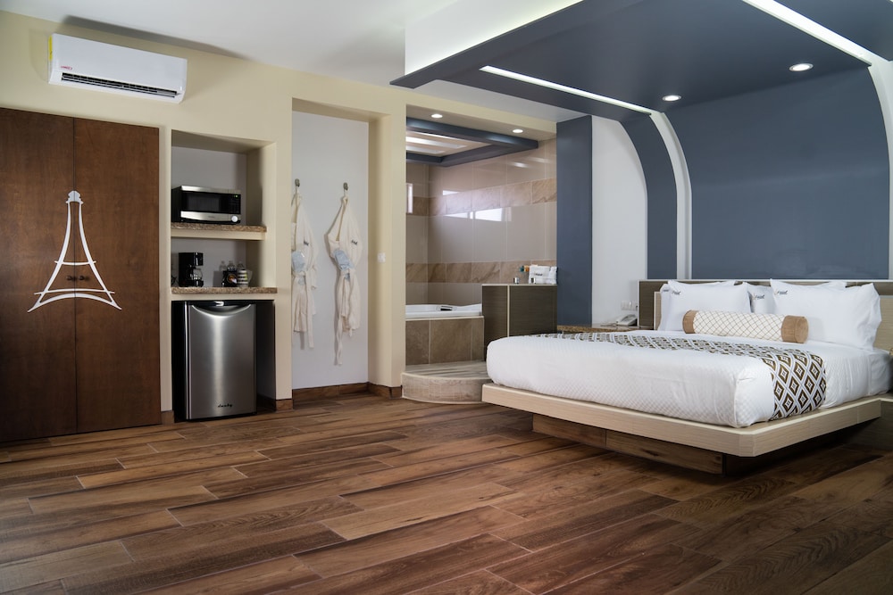 Grand Suite, 1 Double Bed photo 2