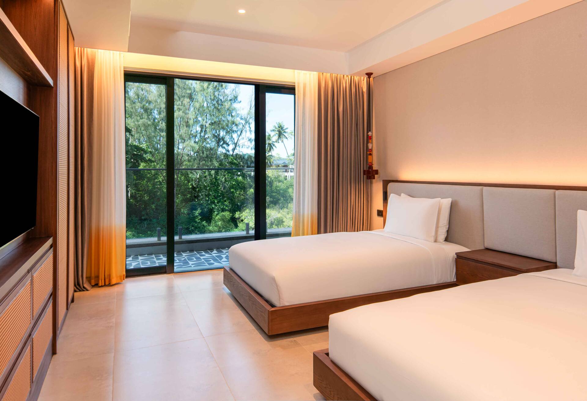 Three Bedroom Apartment with Nature View thumbnail 6