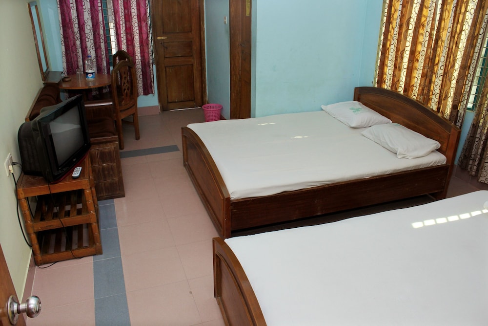 Economy Twin Room