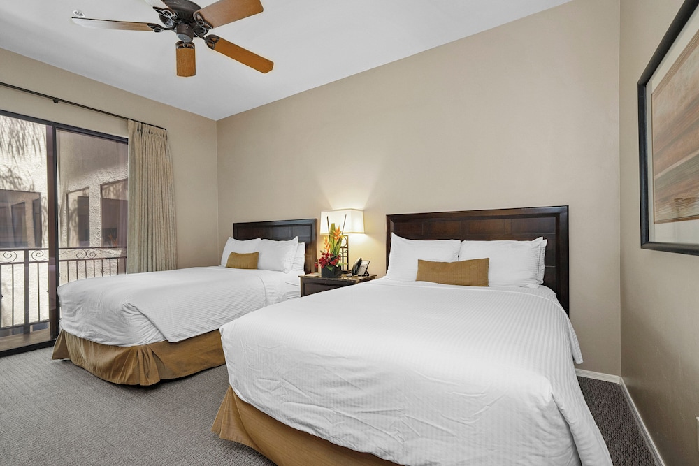 Standard Room, 2 Queen Beds, Non Smoking photo 3