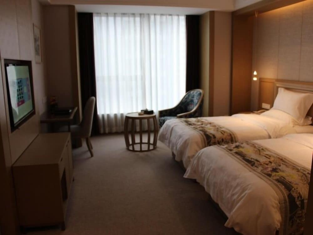 Deluxe Twin Room - Photo 1