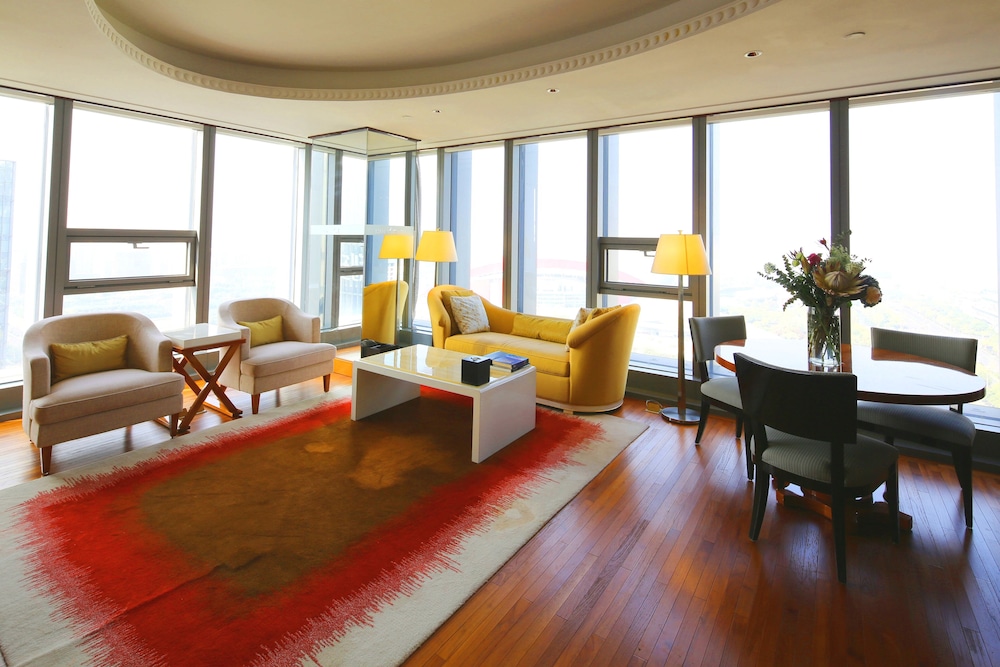 City View Suite photo 1