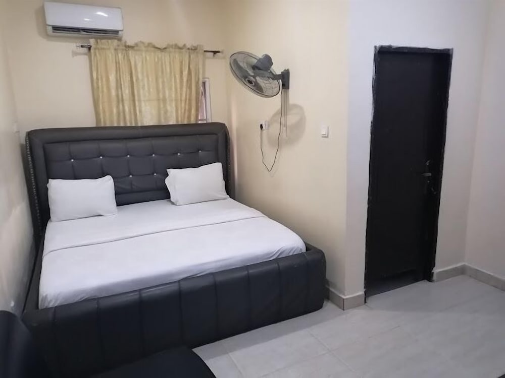 Deluxe Room, Balcony, City View photo 1