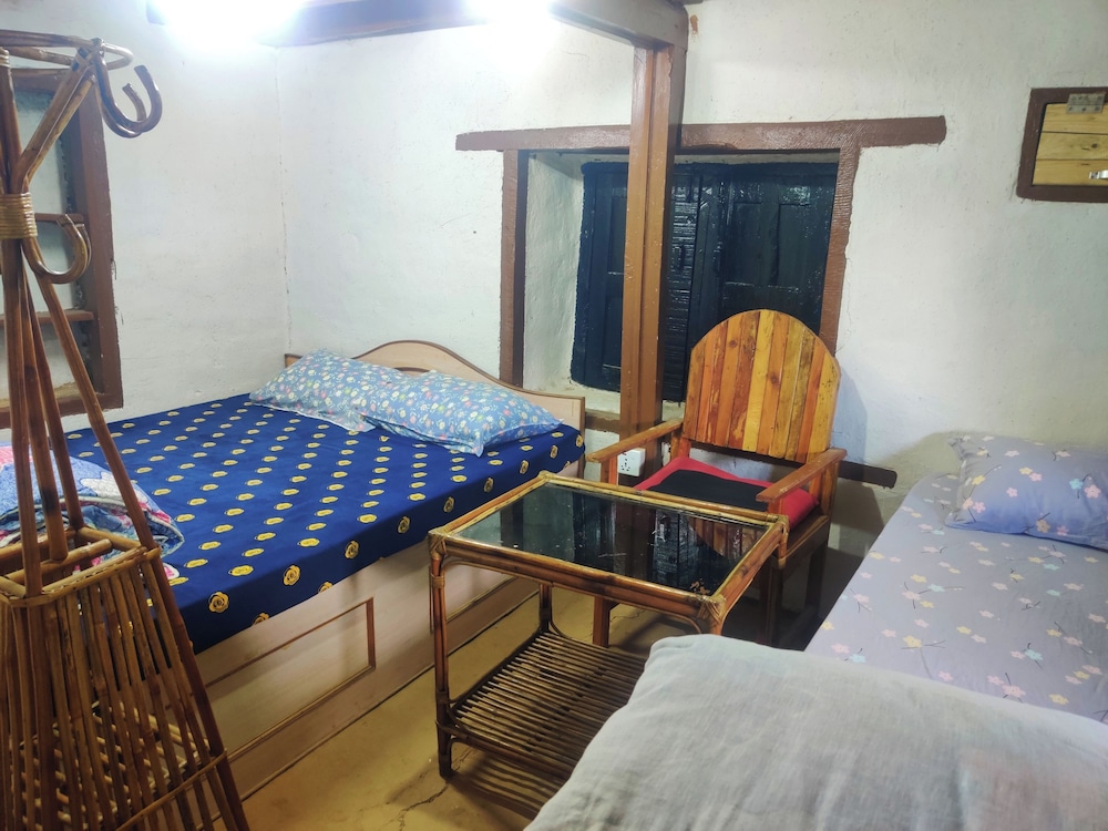 Traditional Twin Room, Hill View photo 1