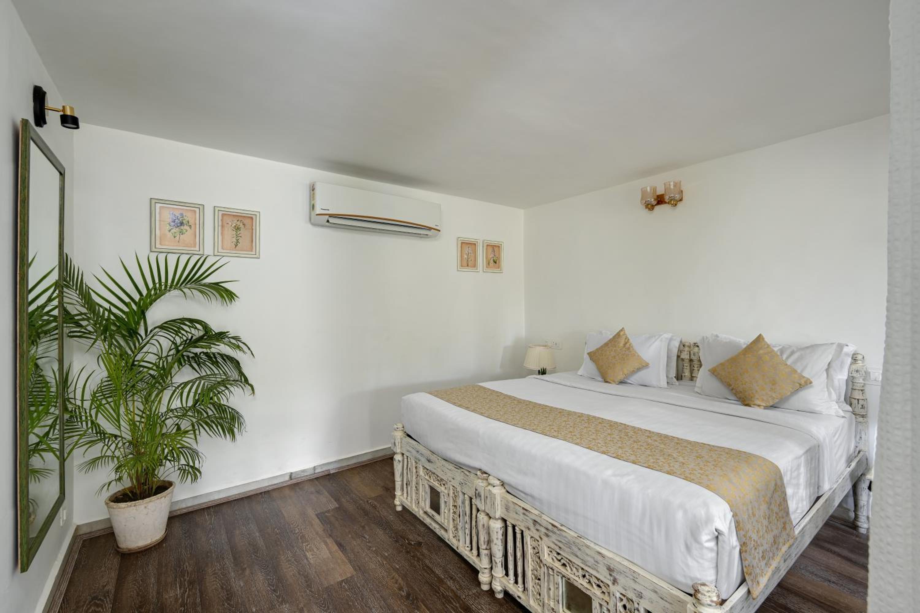 Garden Rooms - Photo 2