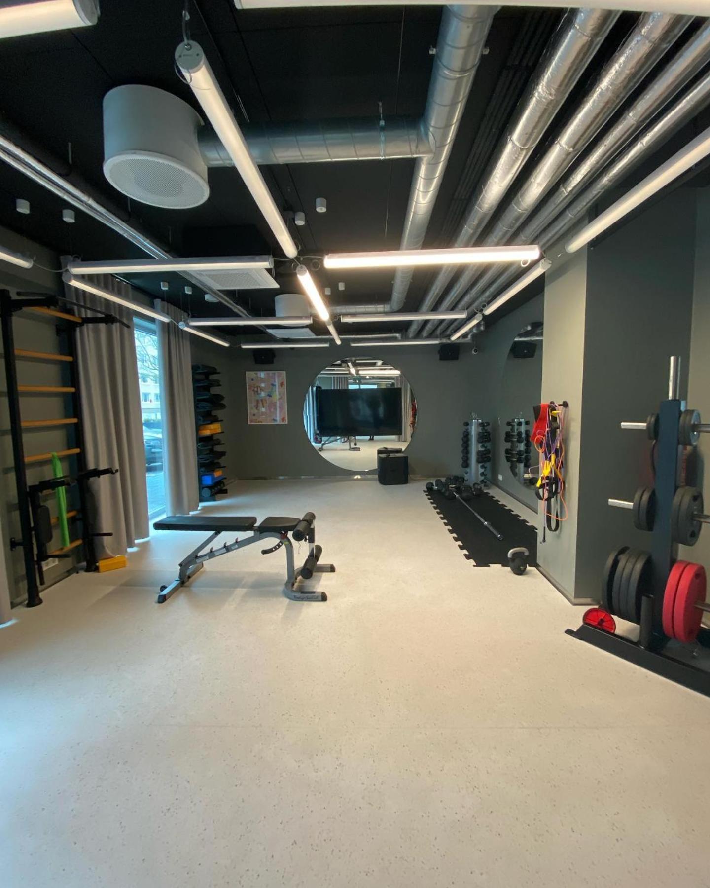Studio with Balcony - Photo 10