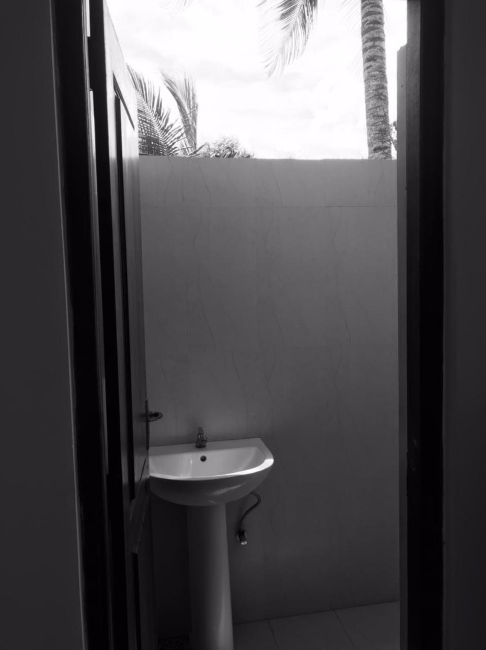 Deluxe Double Room with Side Sea View photo 2