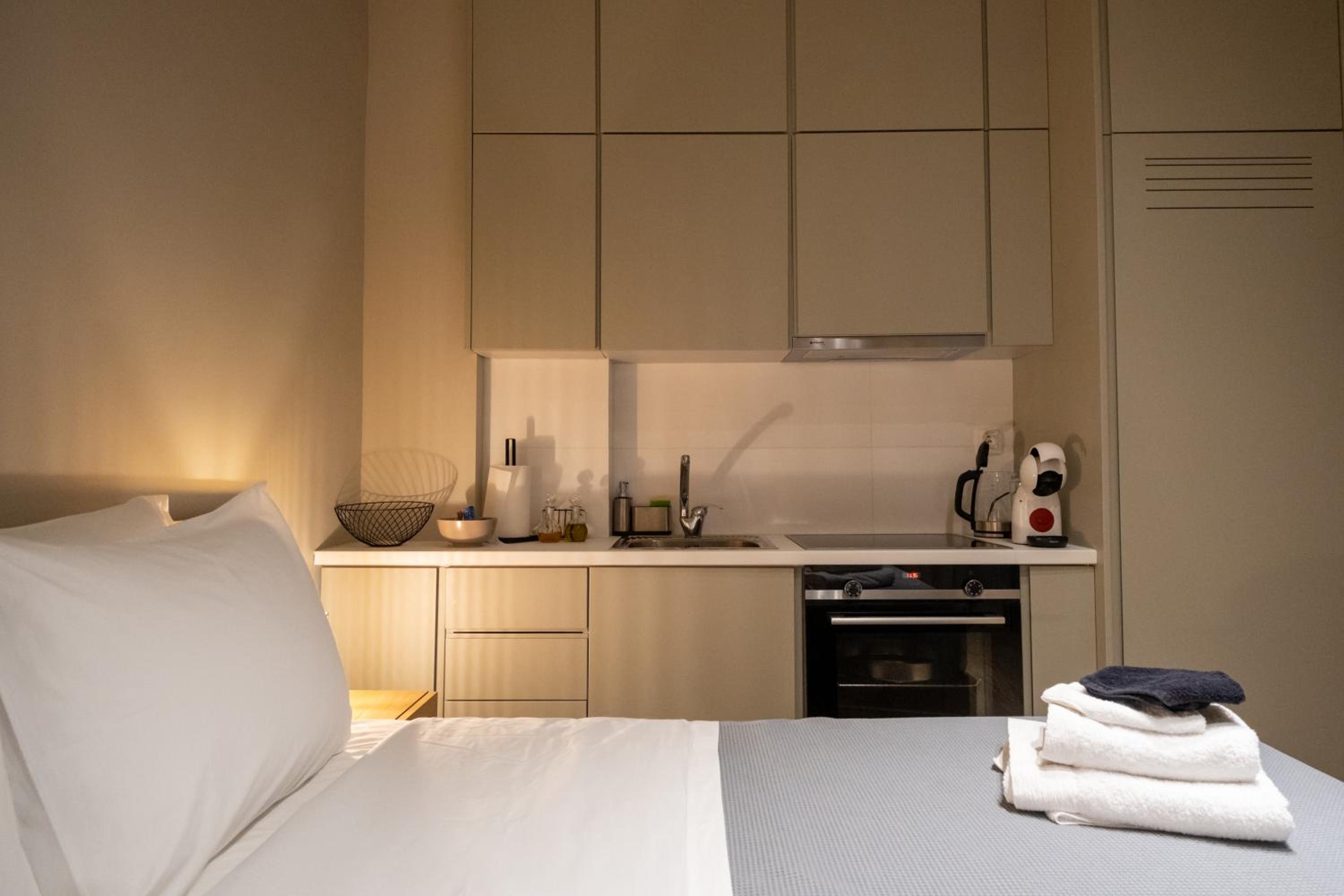 Studio Apartment photo 3