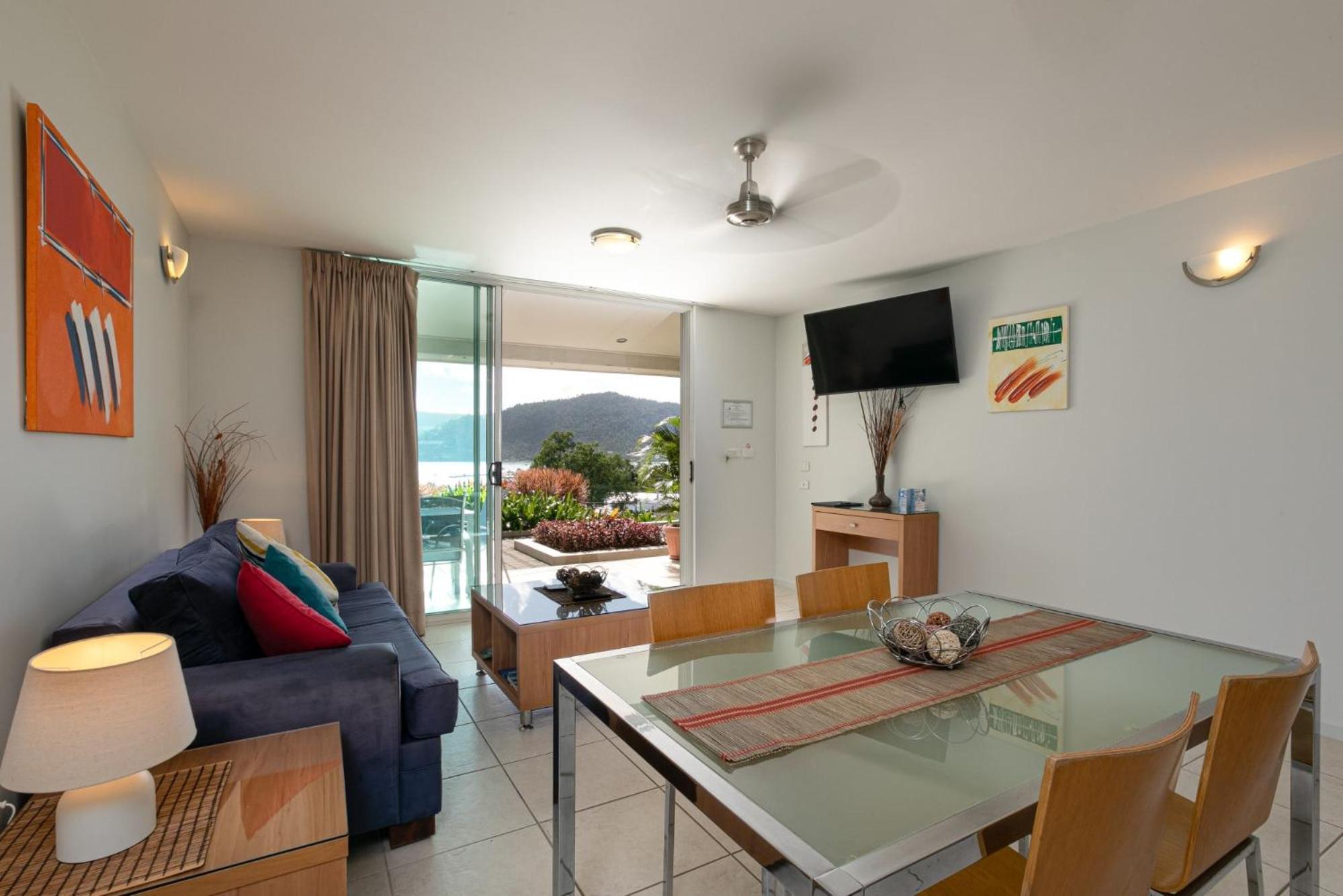 One-Bedroom Apartment with Sea View