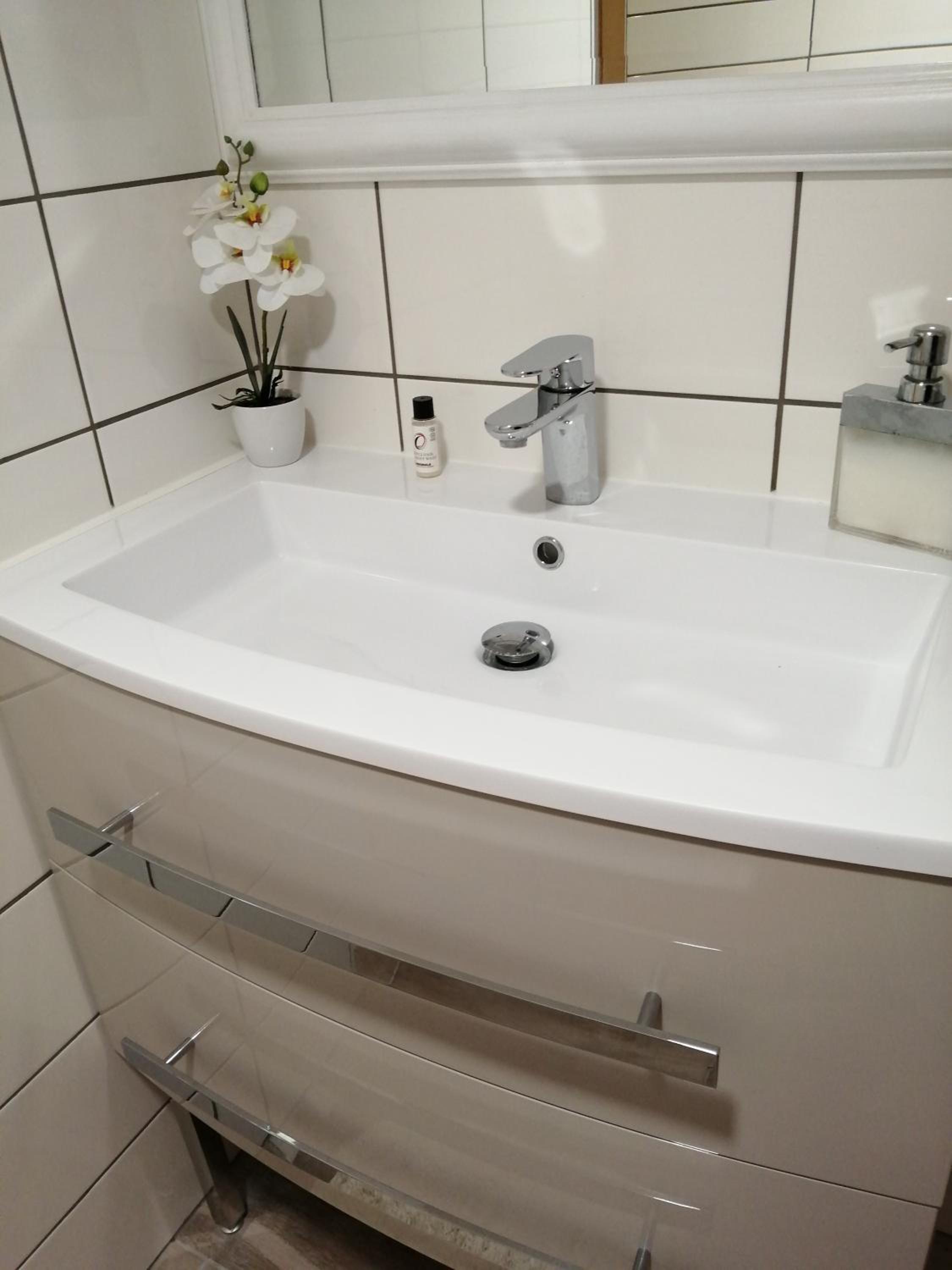Two-Bedroom House - Photo 14