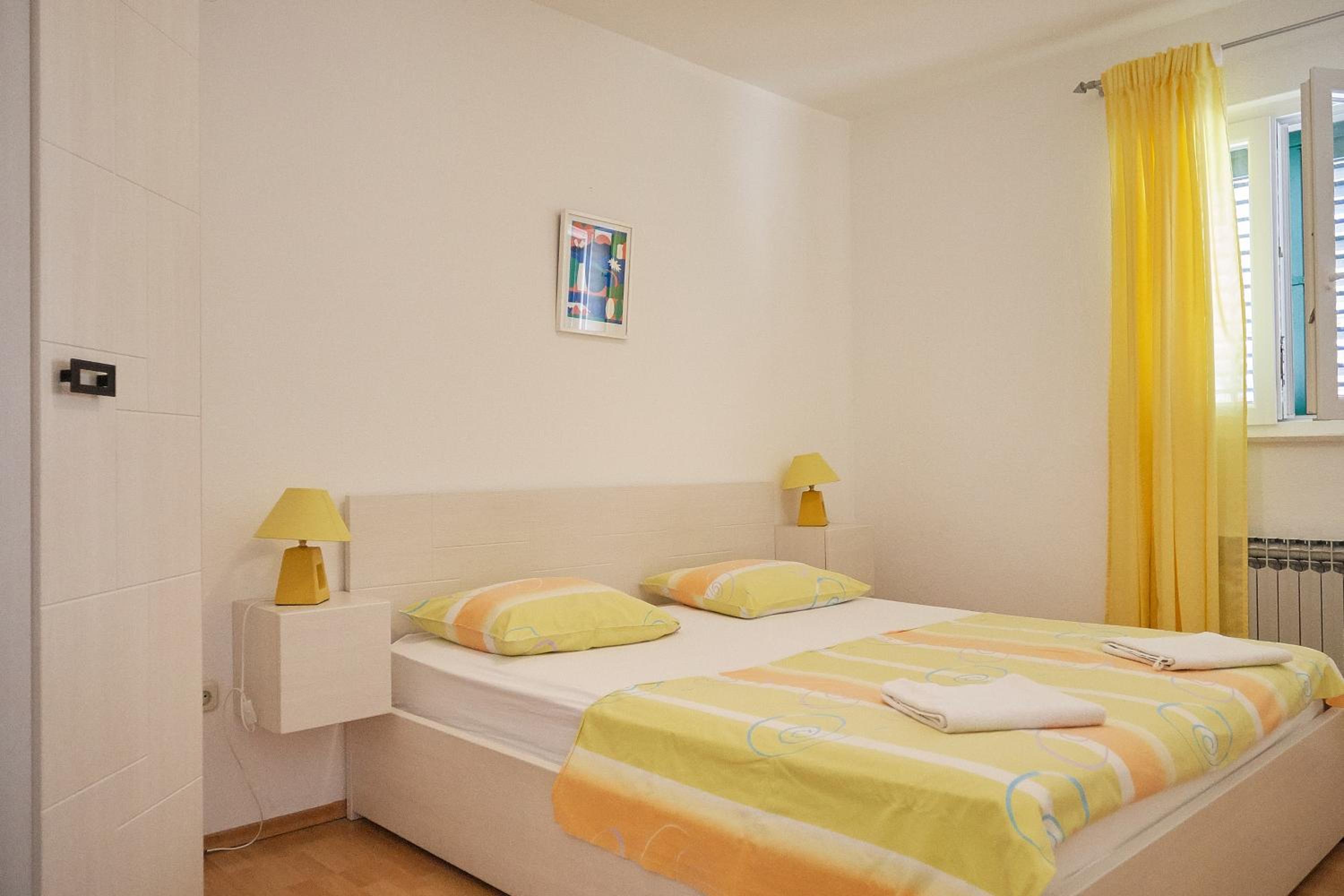 Apartamento de um quarto com terraço