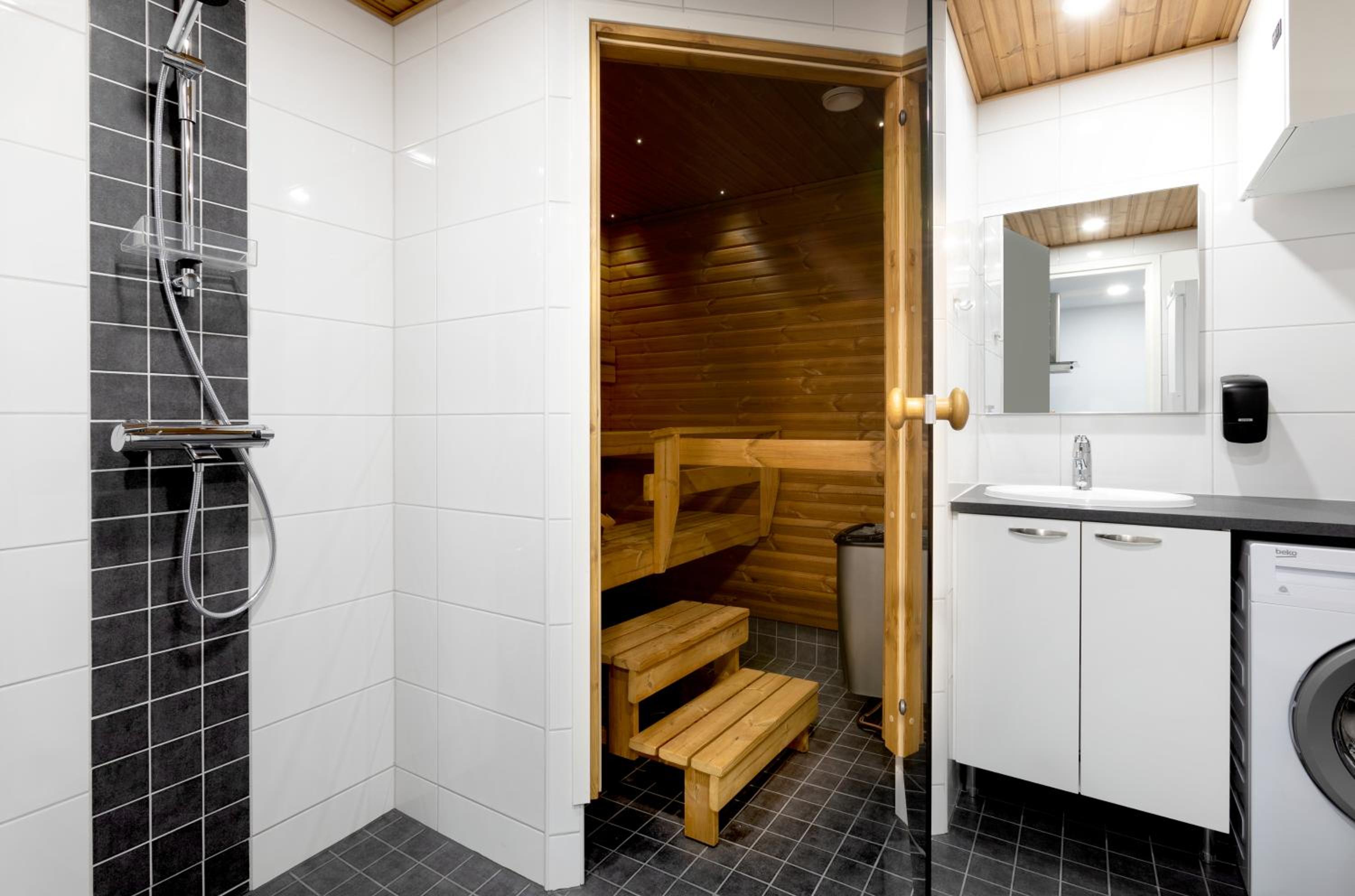 Two-Bedroom Apartment - Photo 4