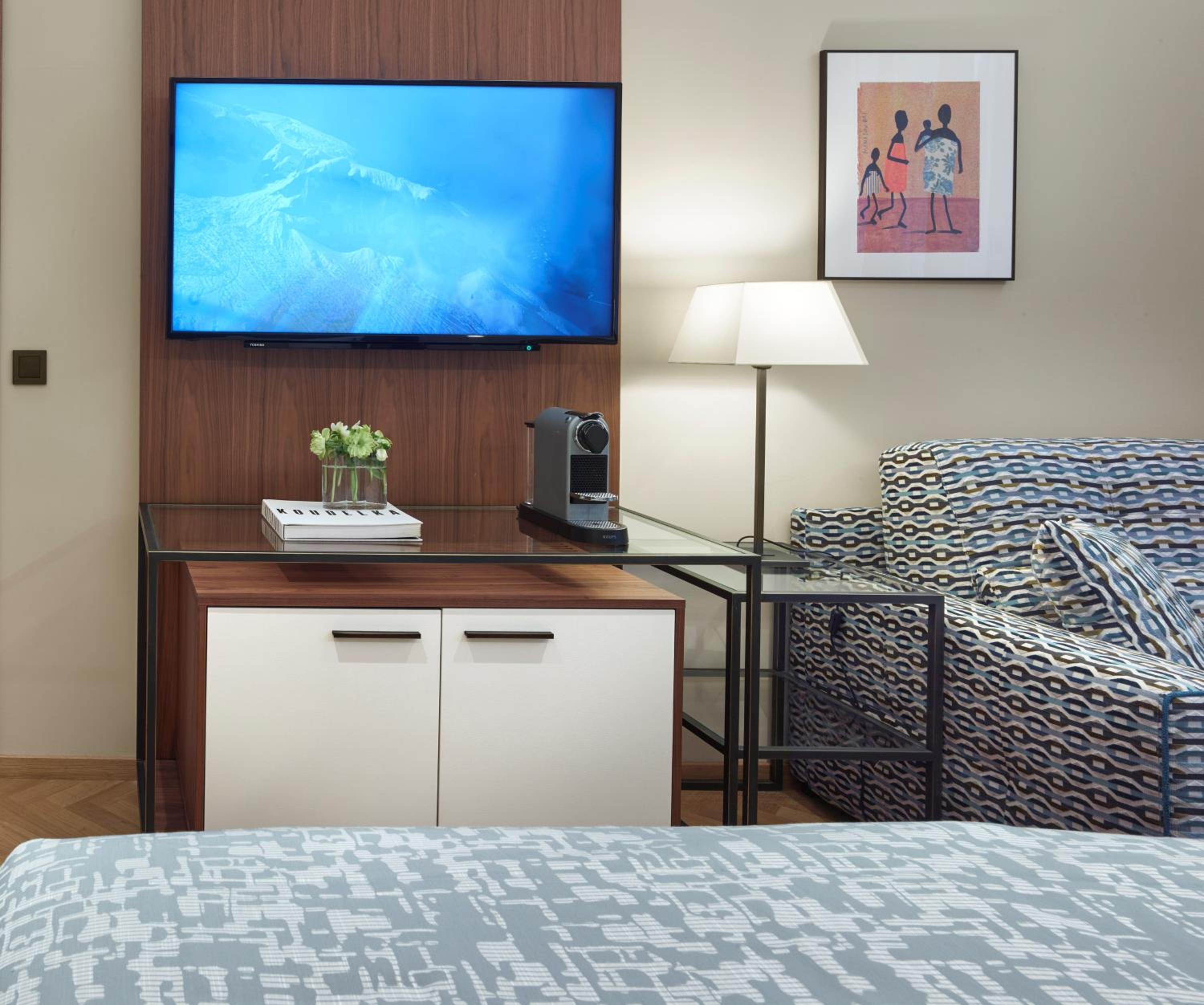 Classic Double Room with Sofa Bed - Photo 7