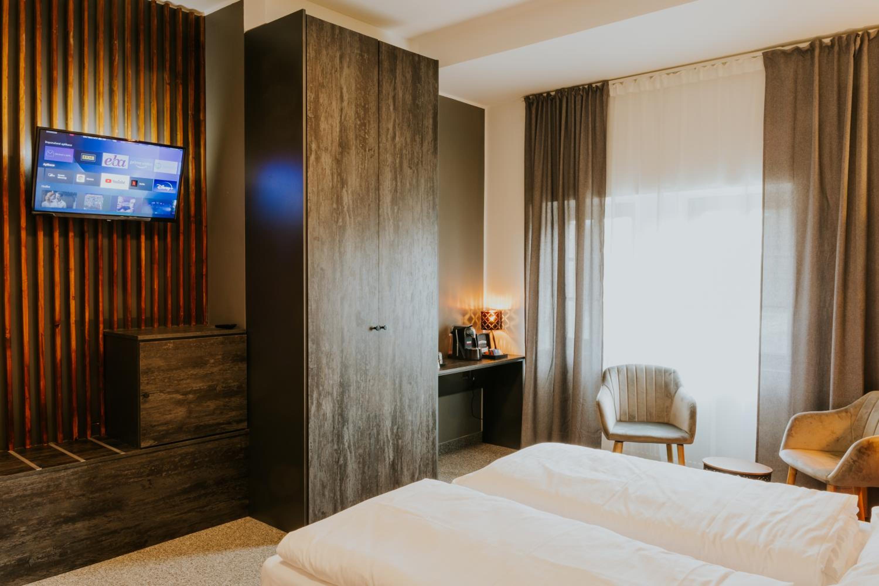 Standard Triple Room - Photo 4
