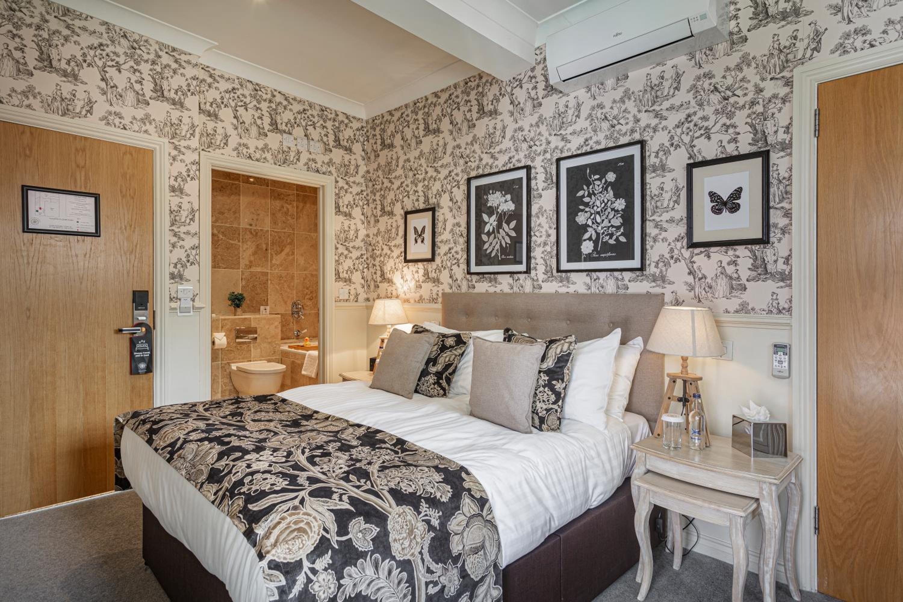 Superior Double Room photo 1