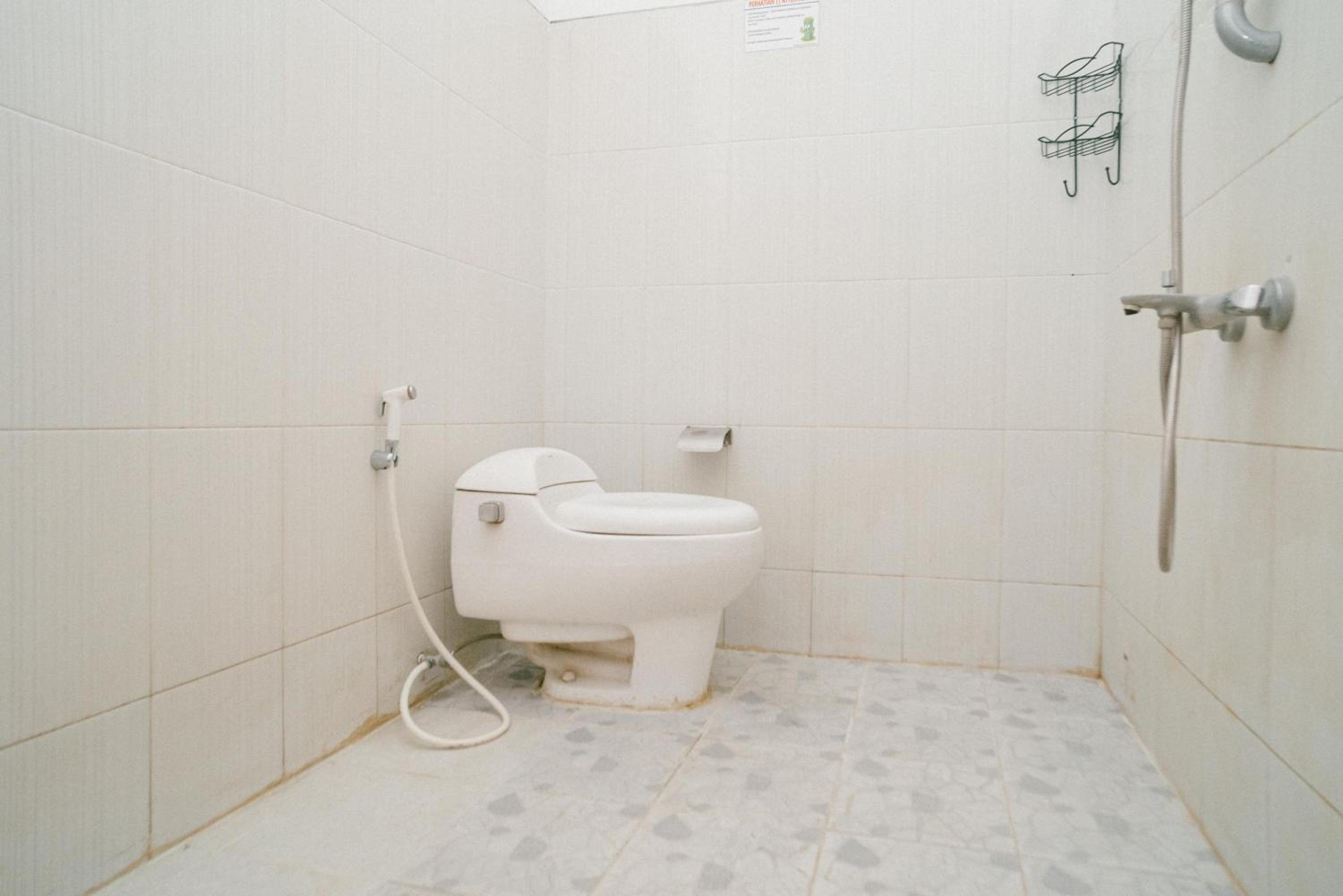 Deluxe Room - Photo 7
