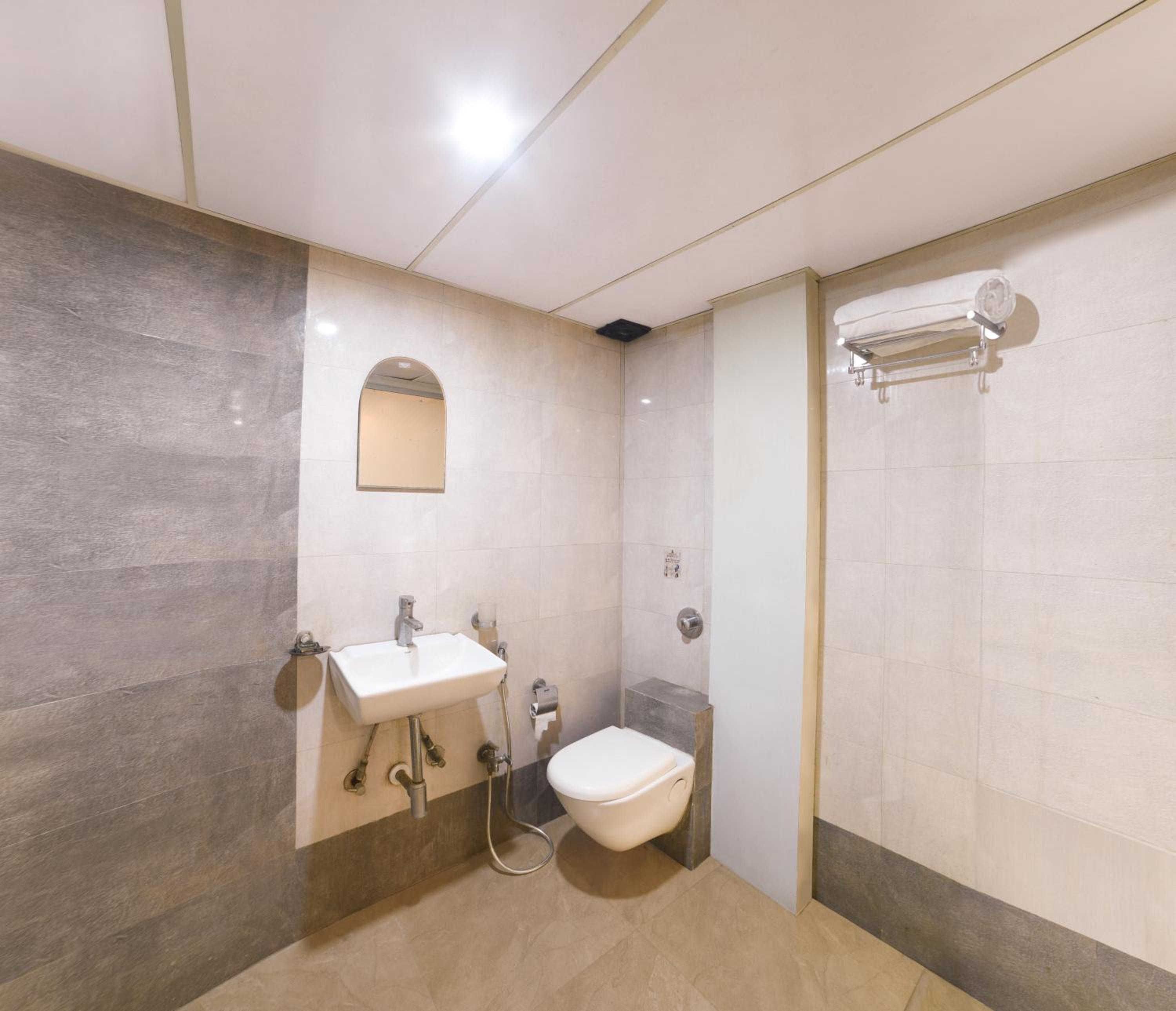 Family Suite - Photo 11