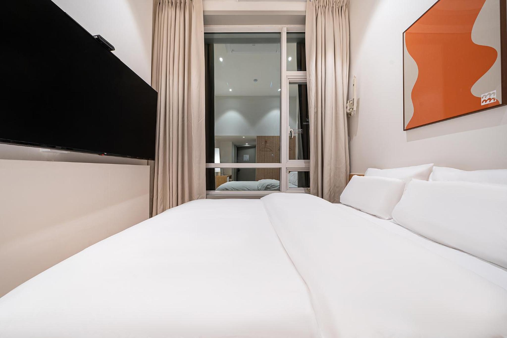 Double Room - Photo 4