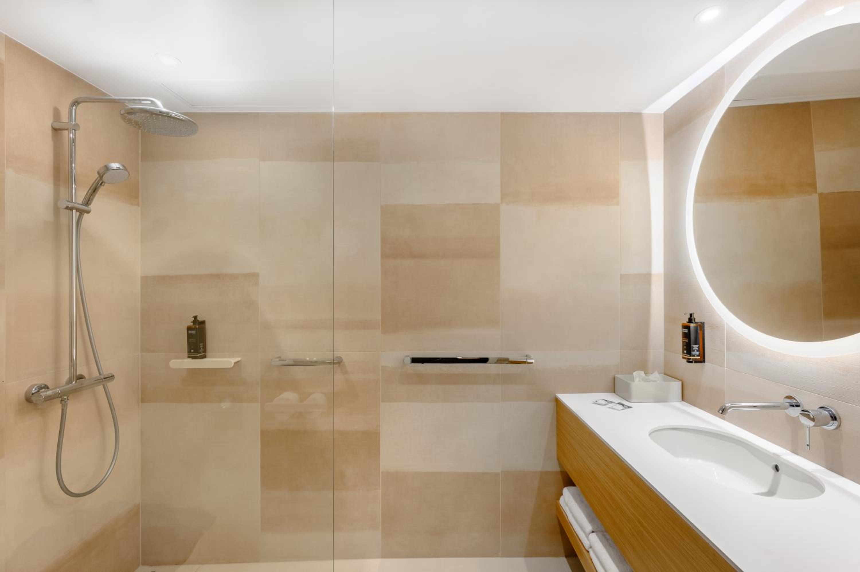 Classic Double Room - Photo 2