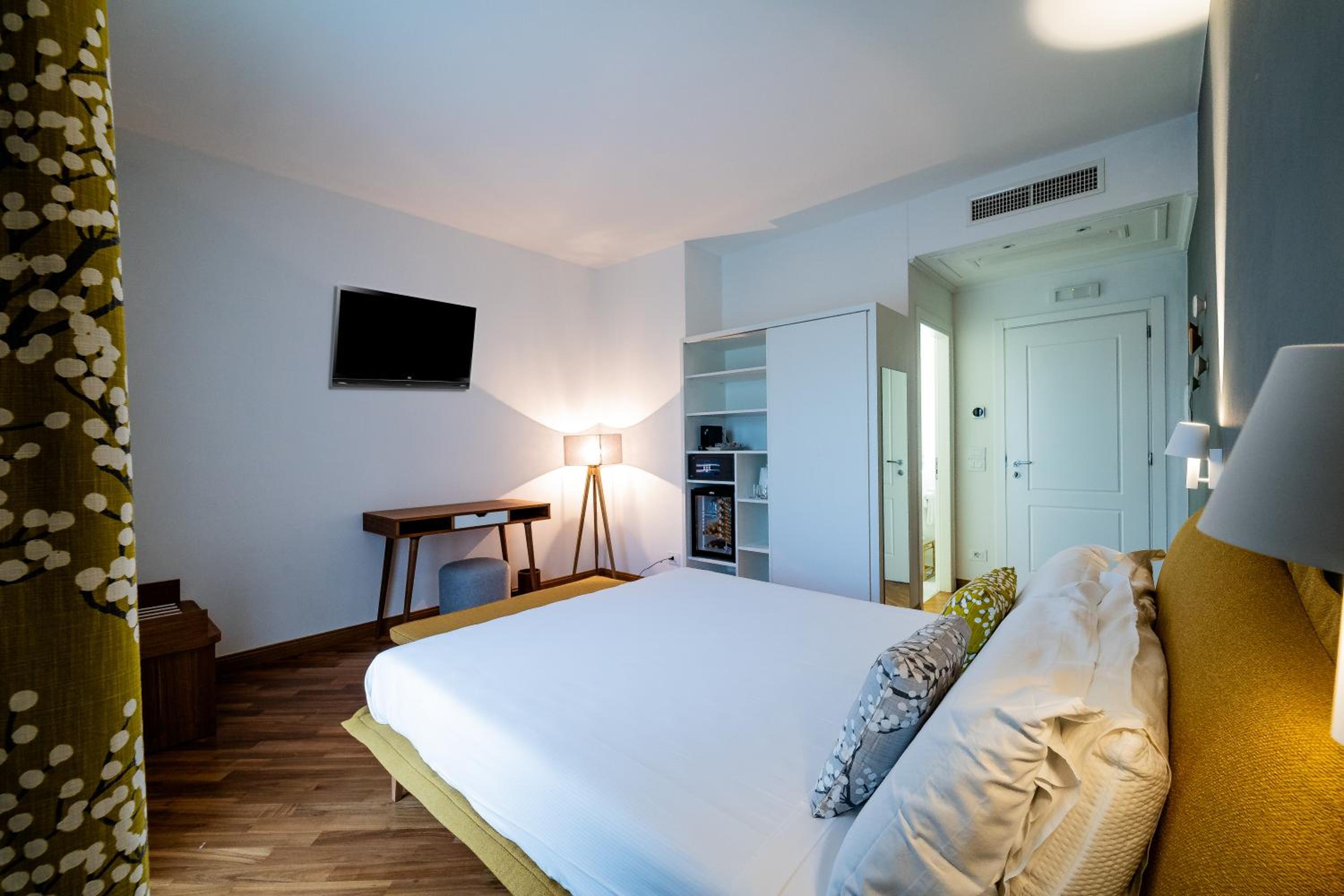 Double Room with Garden View photo 3