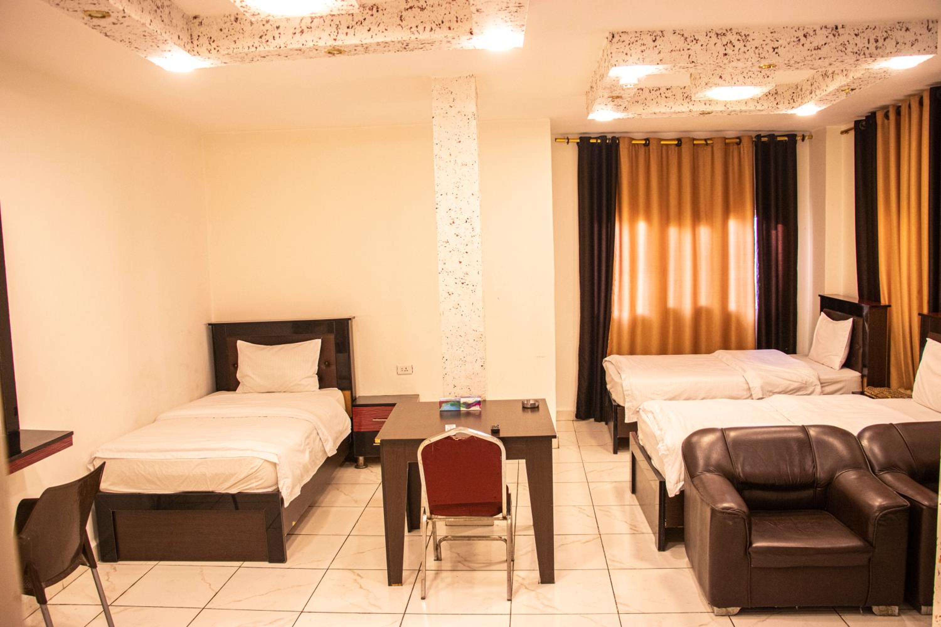 Triple Room - Photo 4