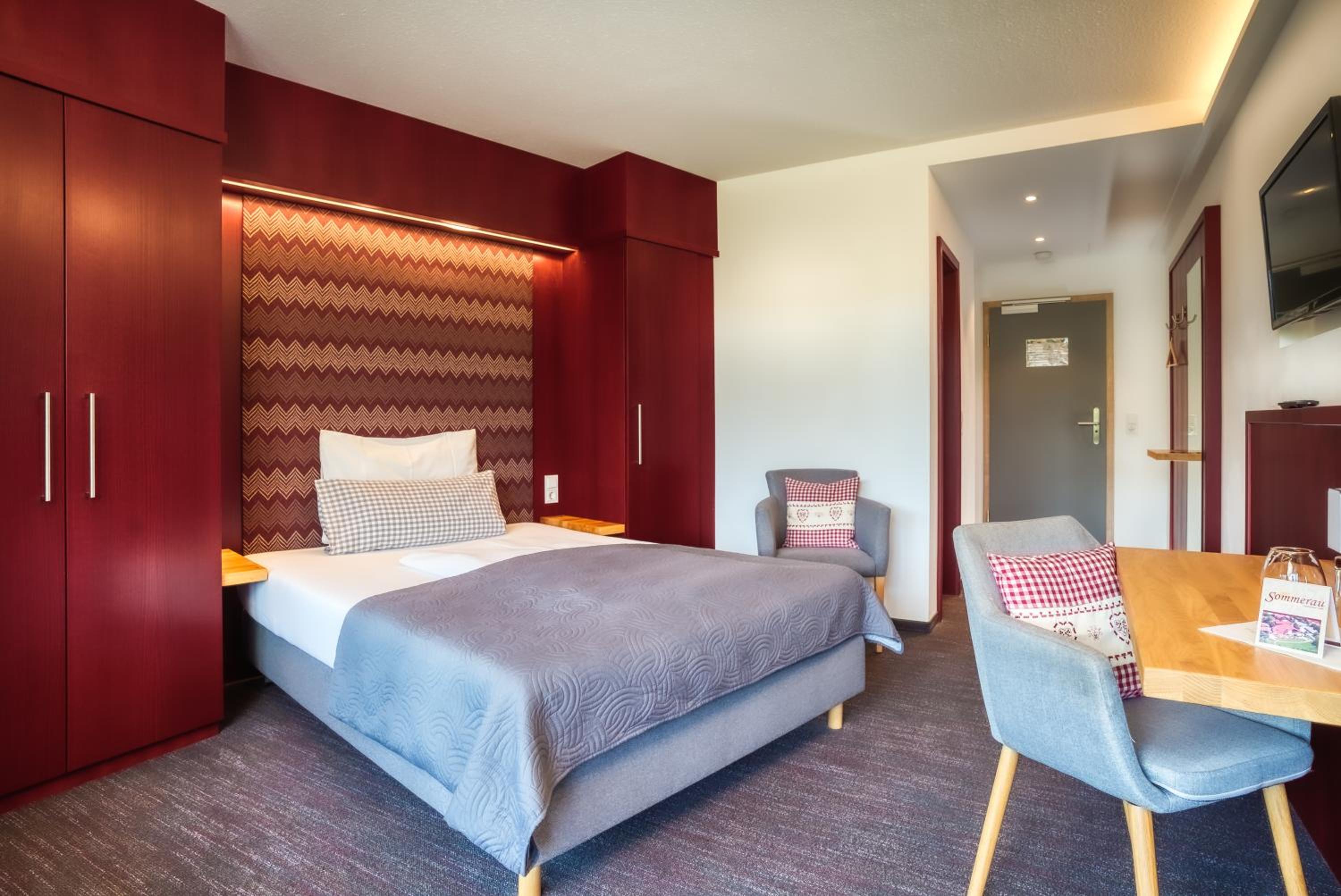 Deluxe Single Room