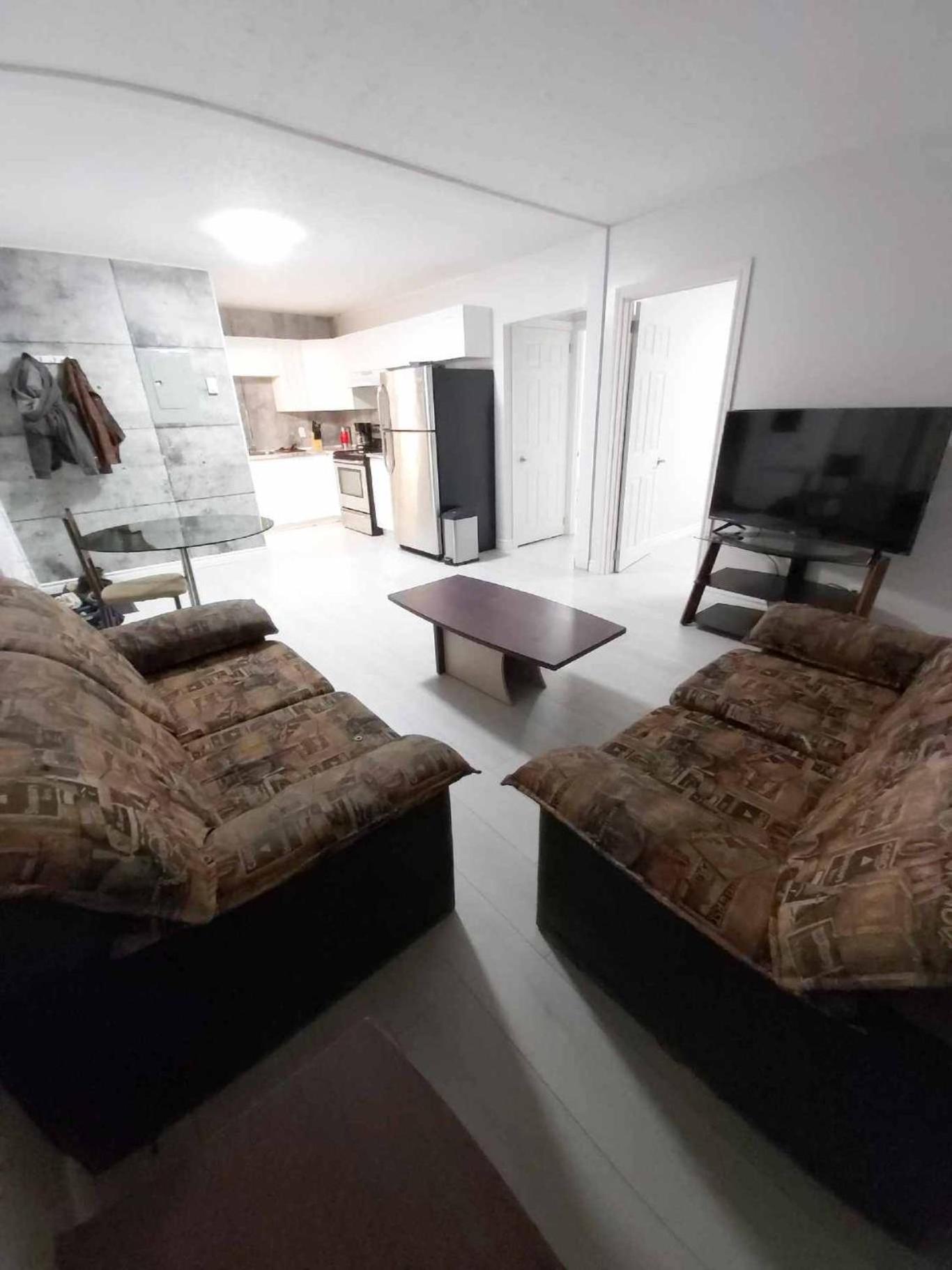 Two-Bedroom Apartment - Photo 4