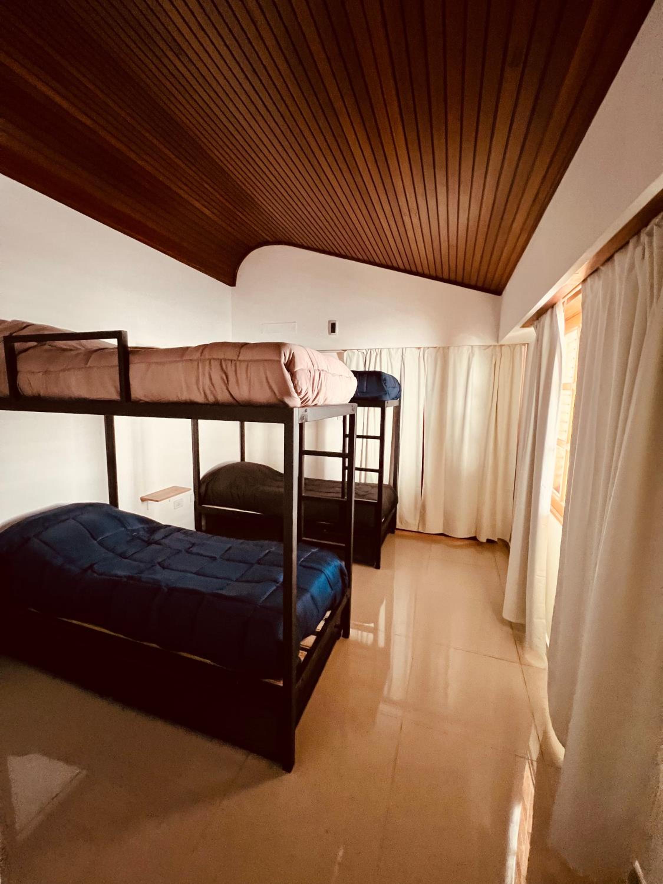 Bed in 4-Bed Mixed Dormitory Room photo 1