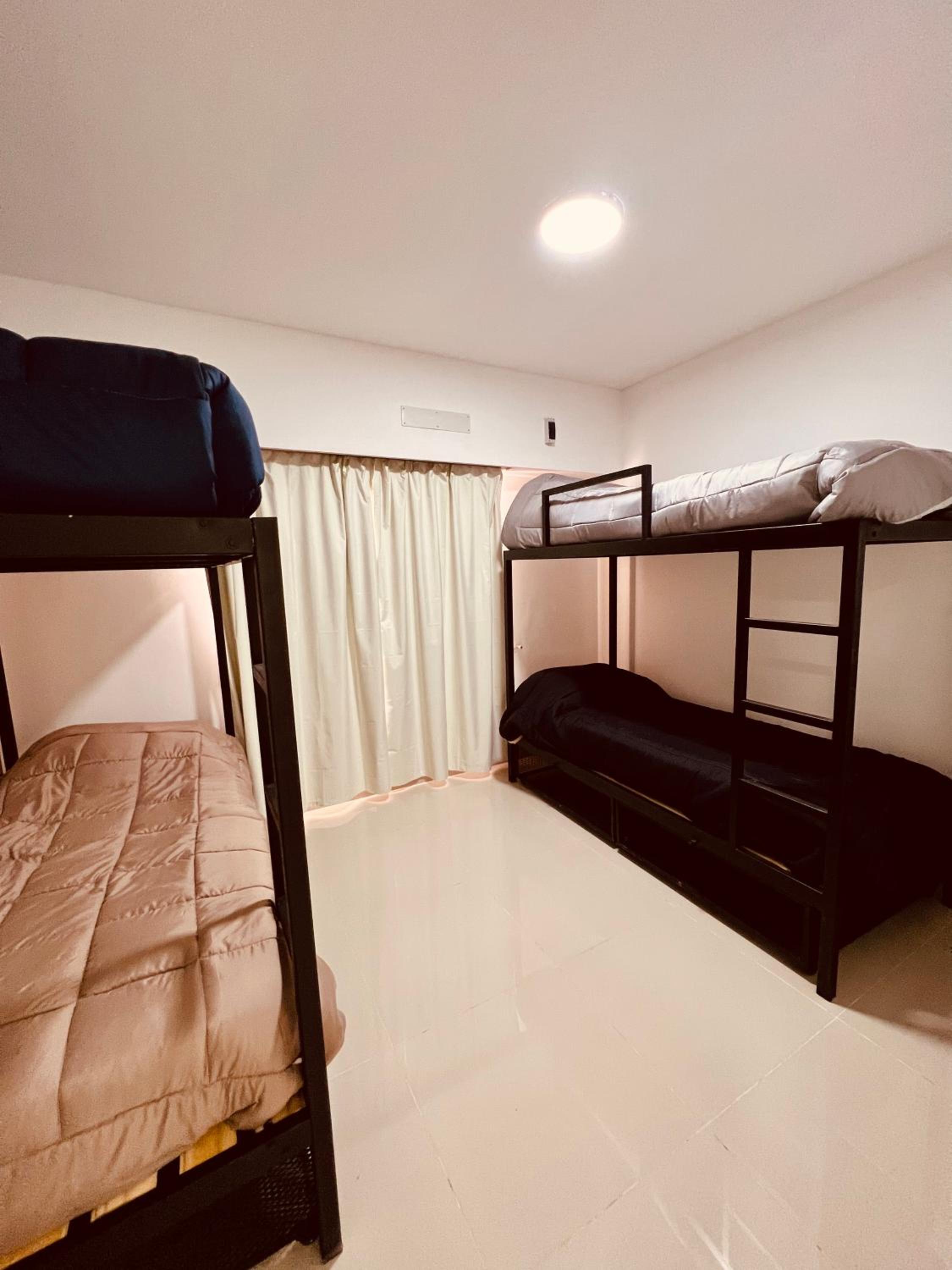 Bed in 4-Bed Mixed Dormitory Room photo 1