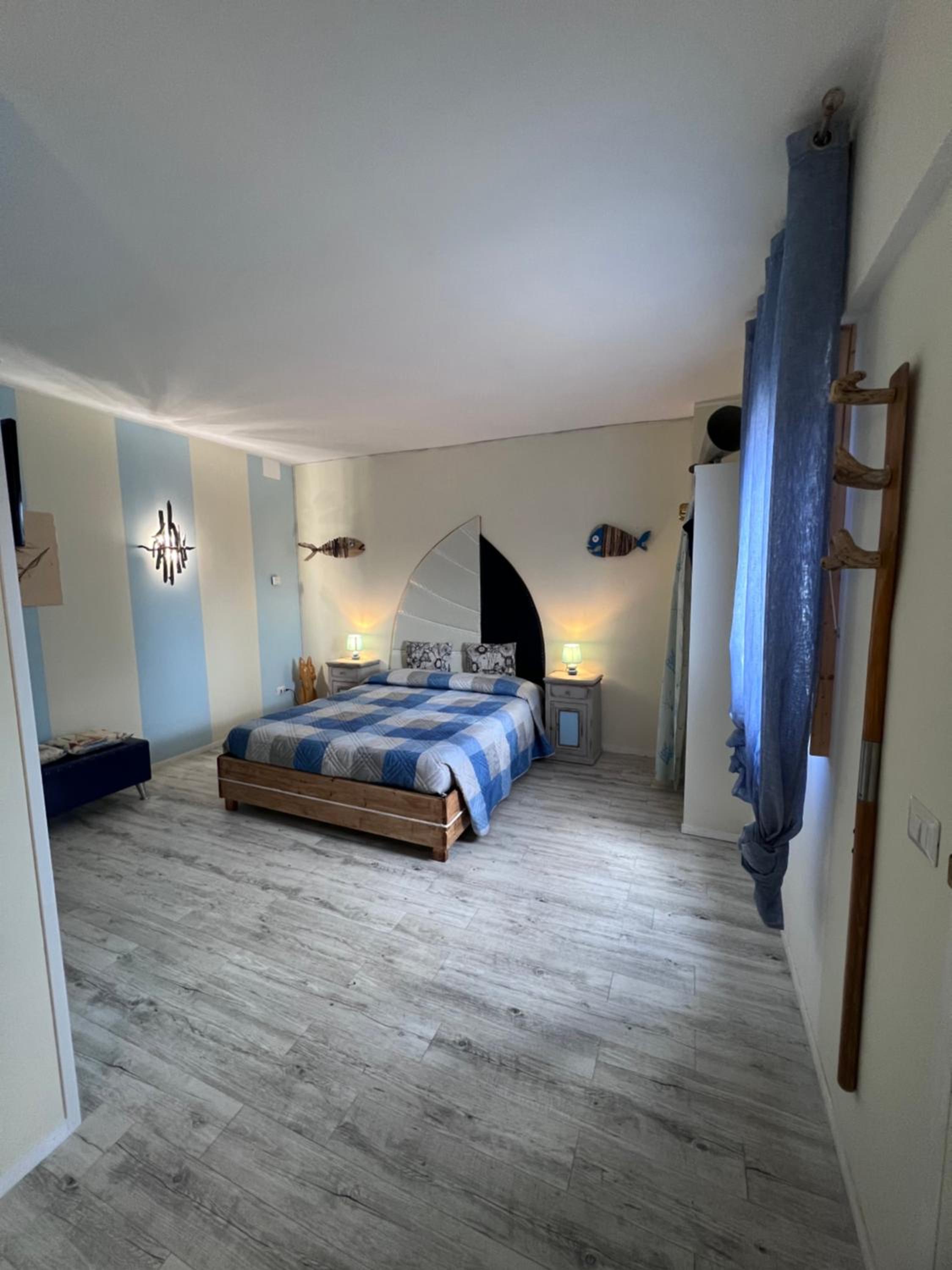Large Double Room photo 1