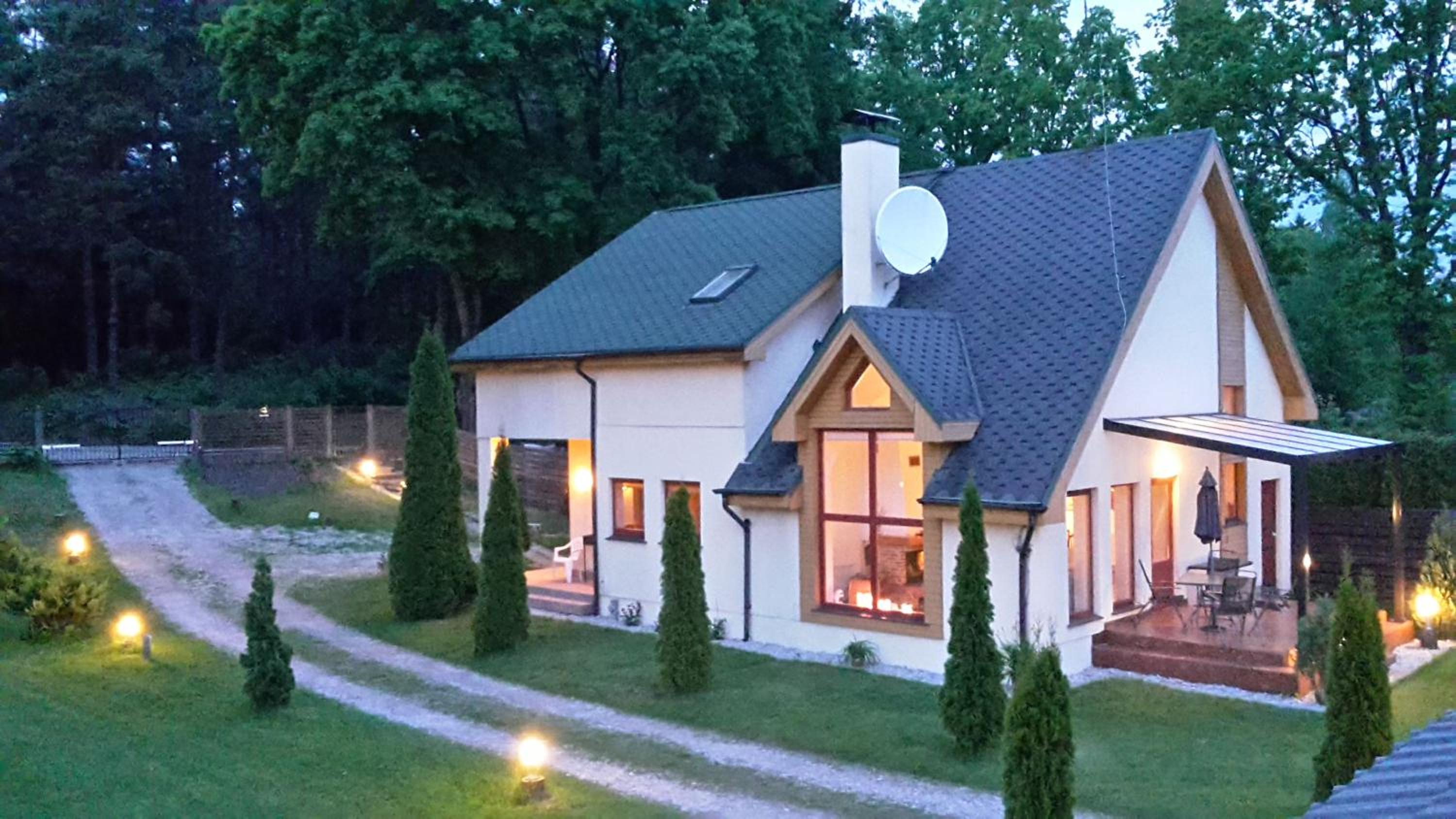Three-Bedroom House - Photo 41