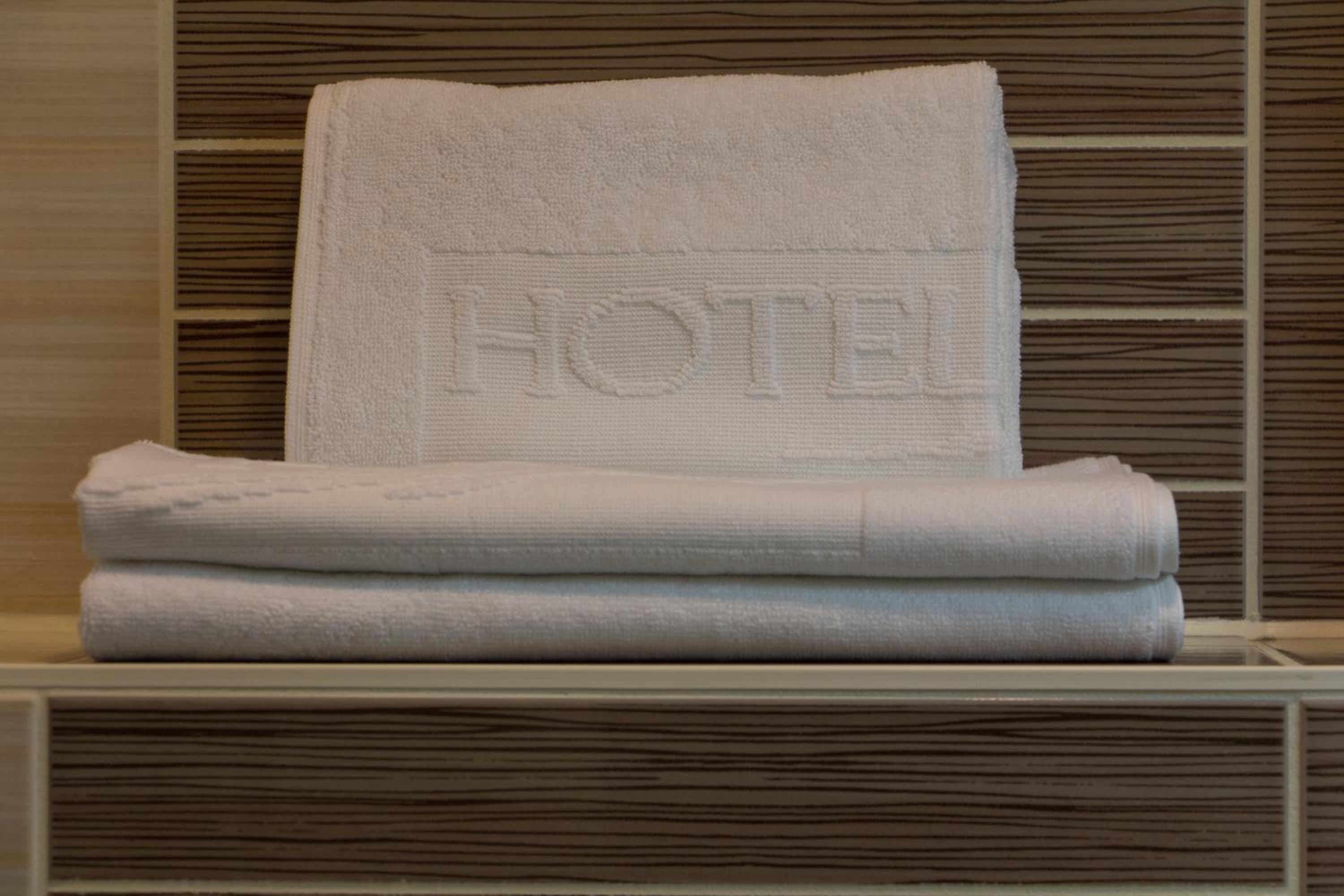 Double Room - Photo 9
