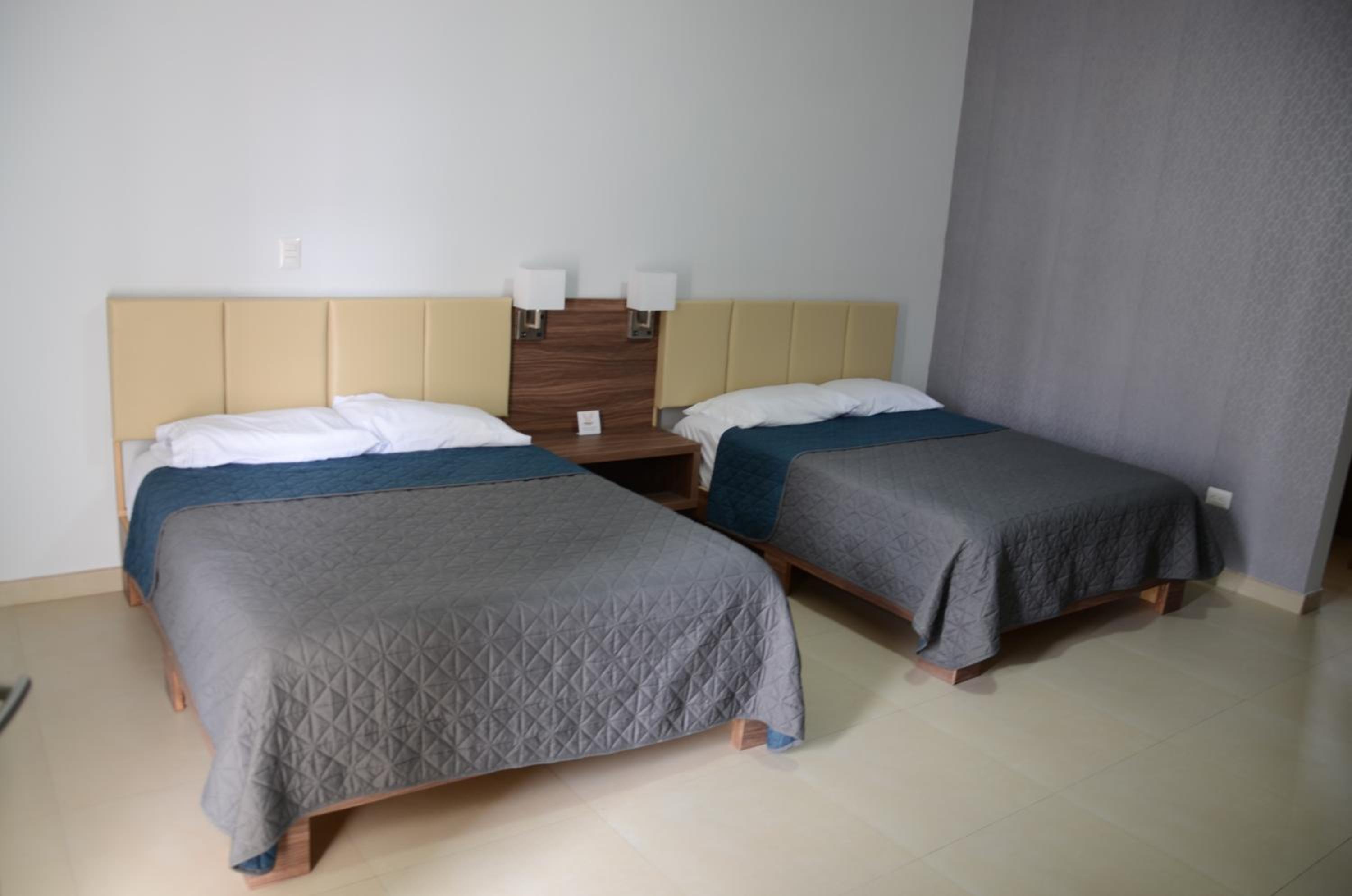 Double Room with Two Double Beds photo 3