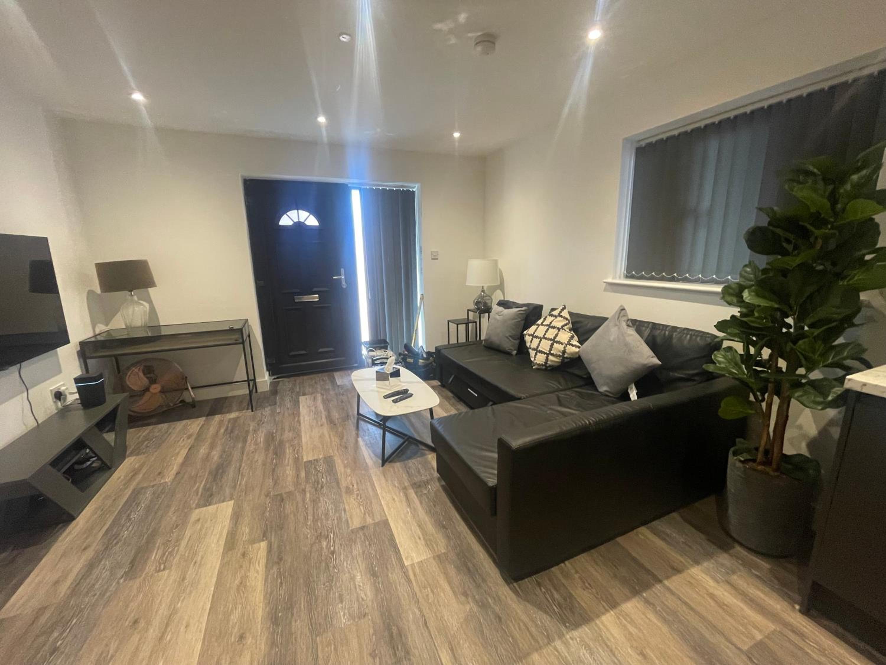 Apartment - Ground Floor photo 1