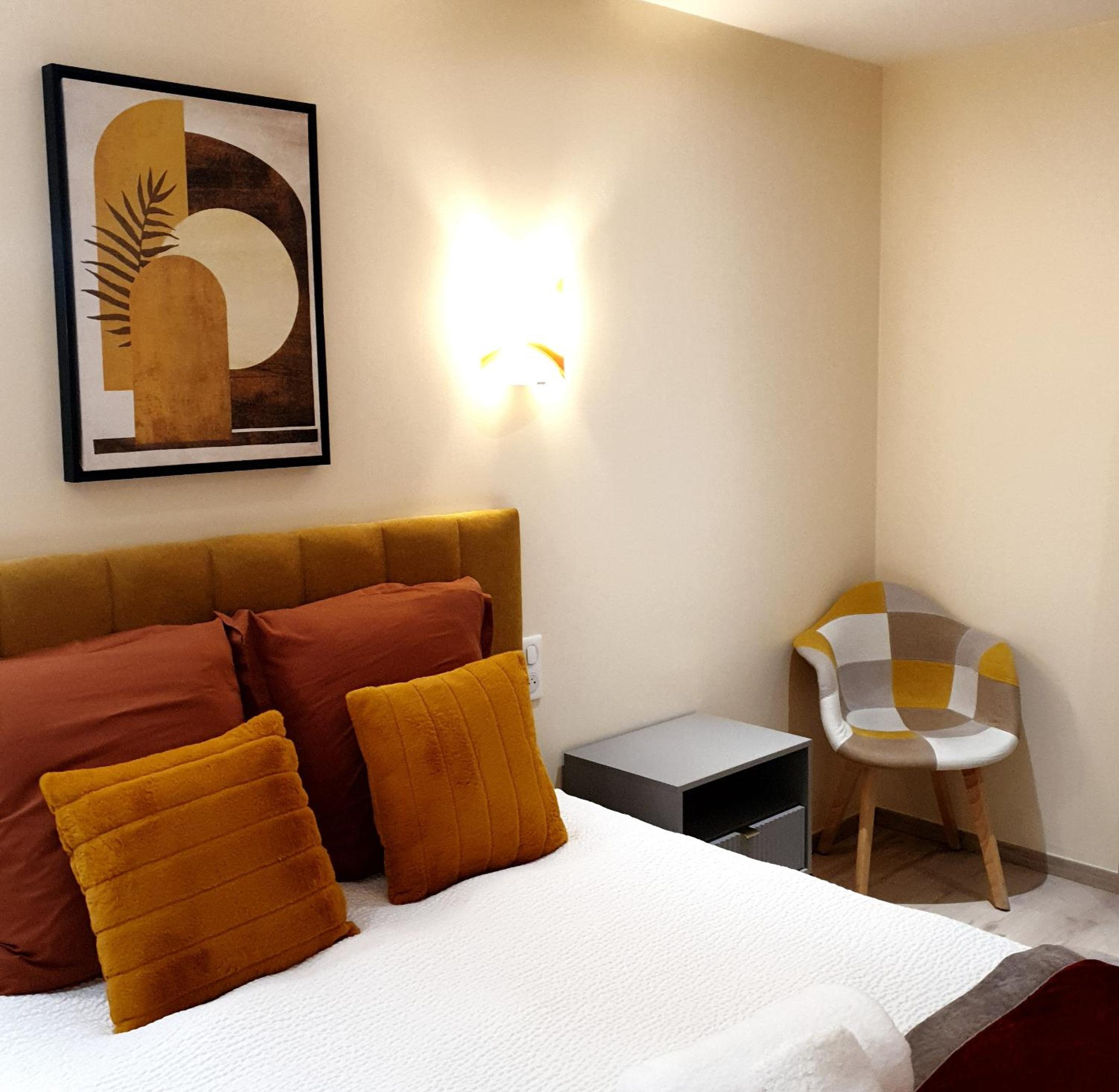 Queen Room - Photo 3