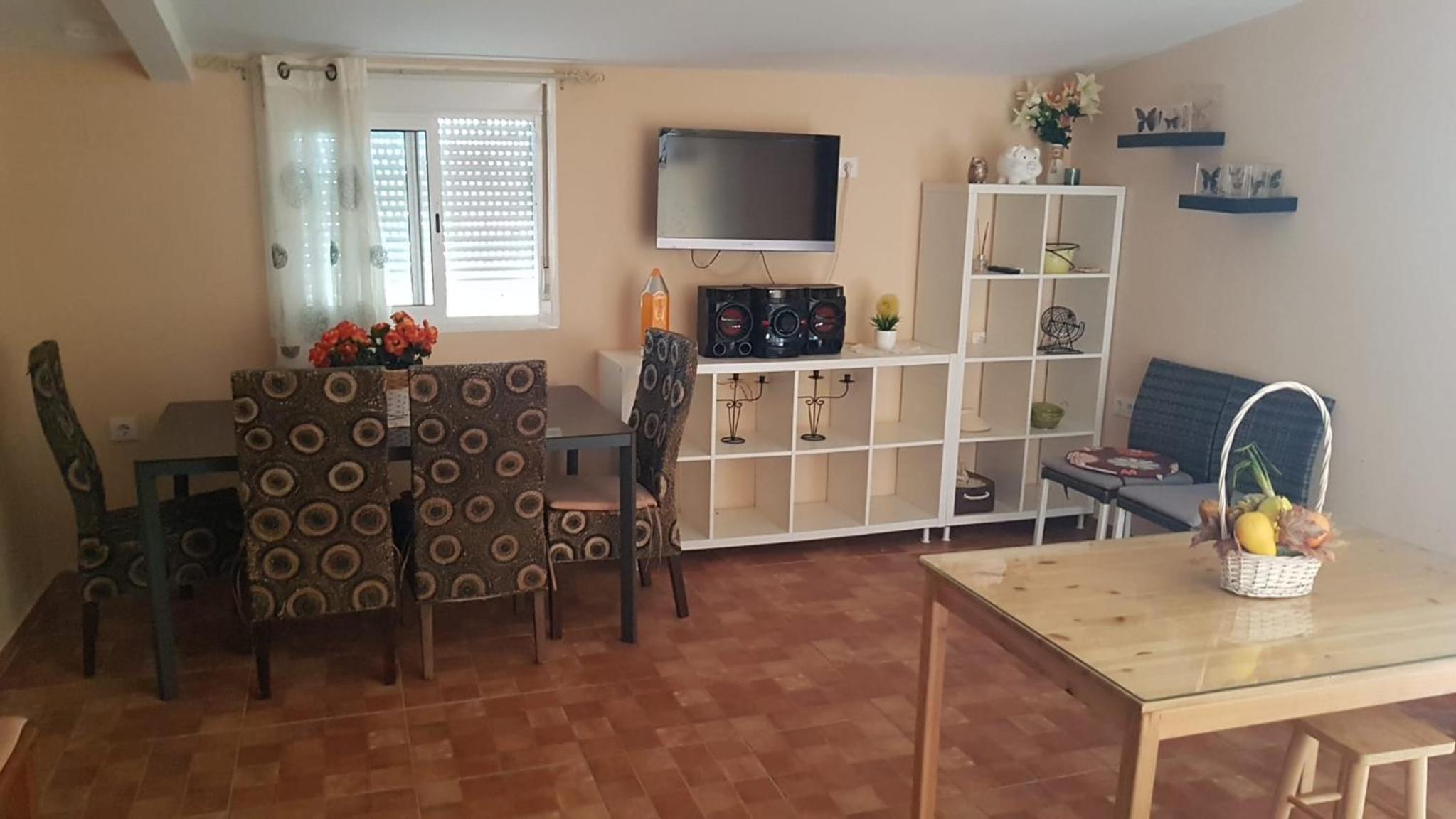 Casa de tres habitaciones