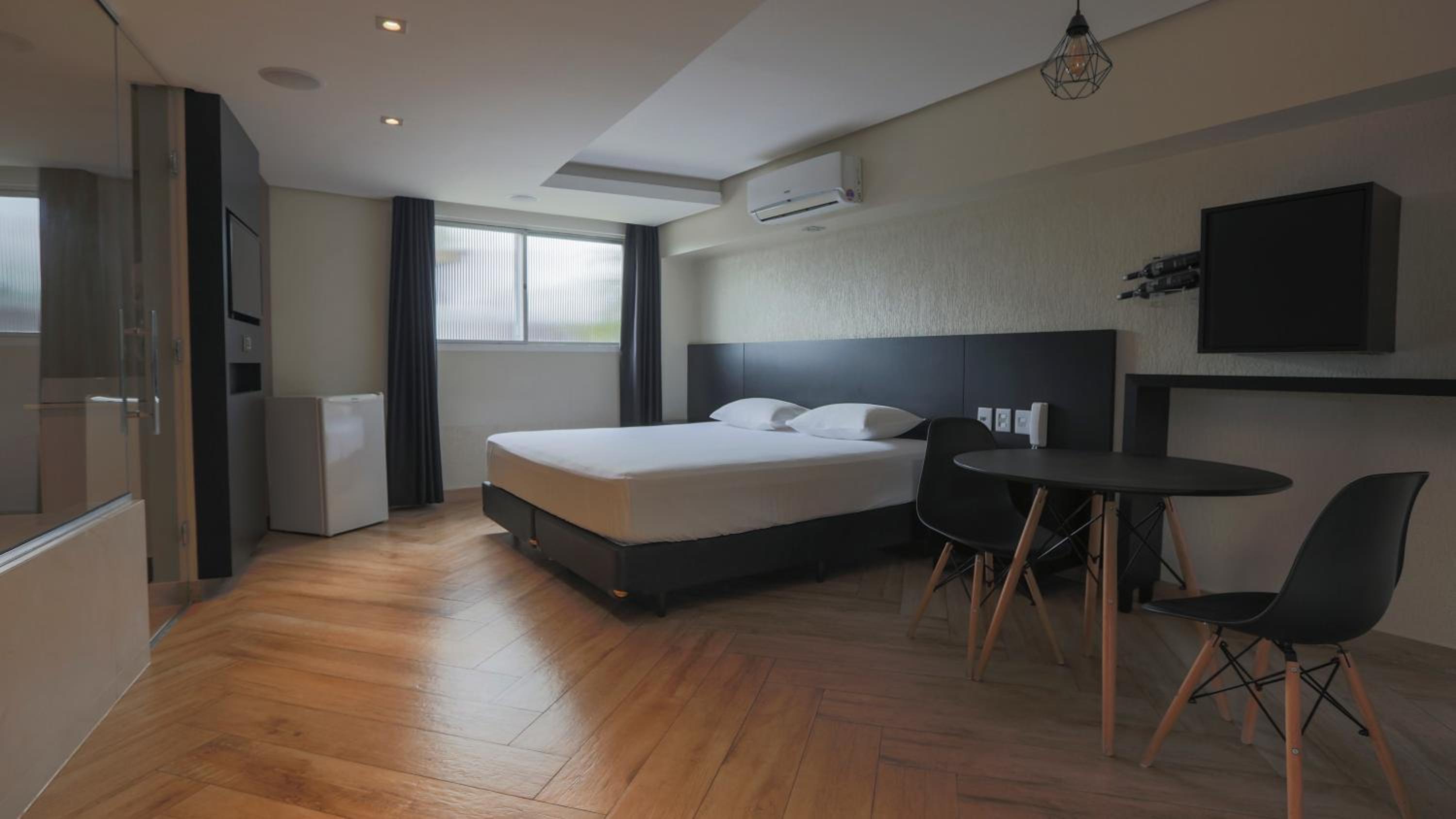 Double Room with Hot Tub
