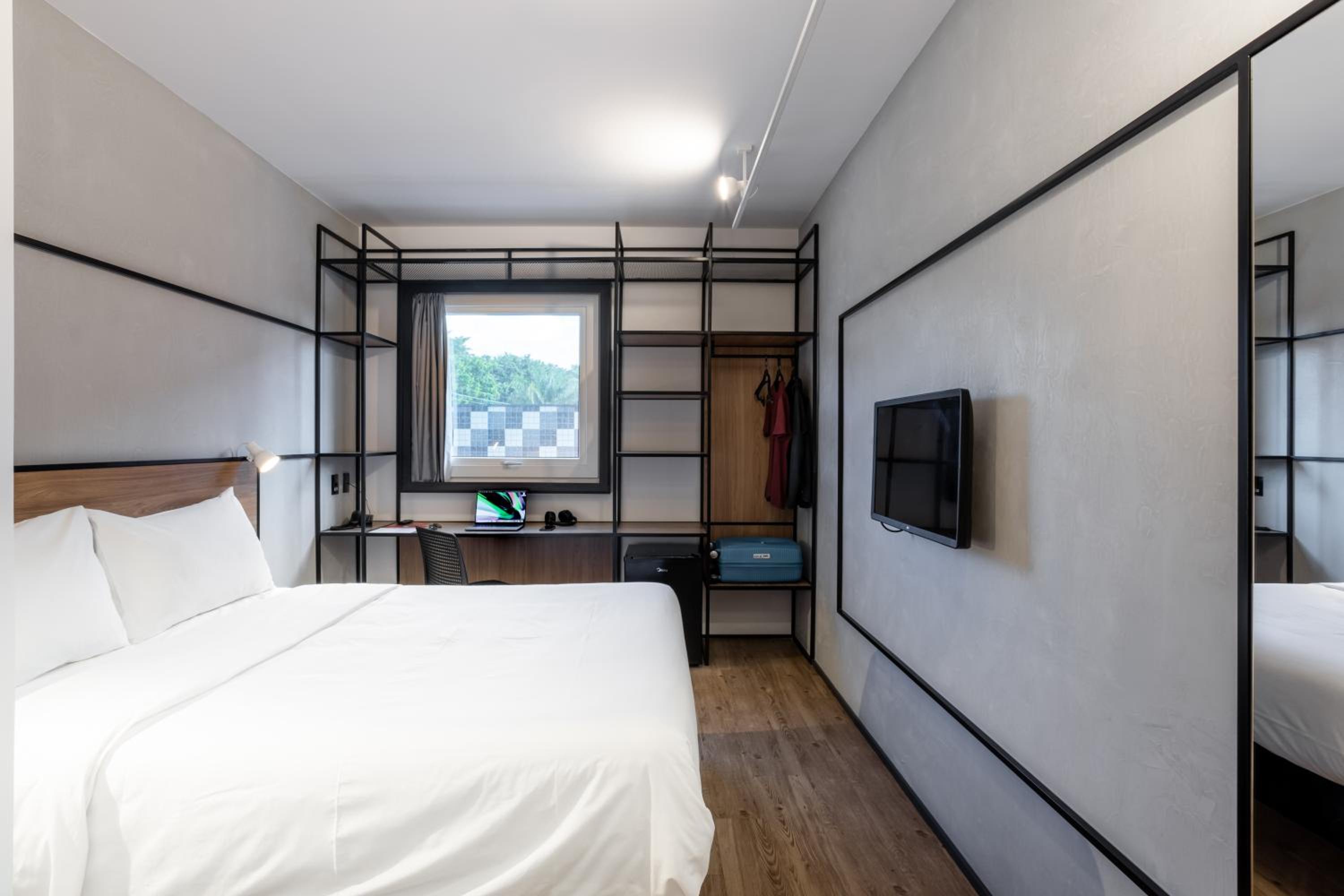 Standard Double Room - Photo 4