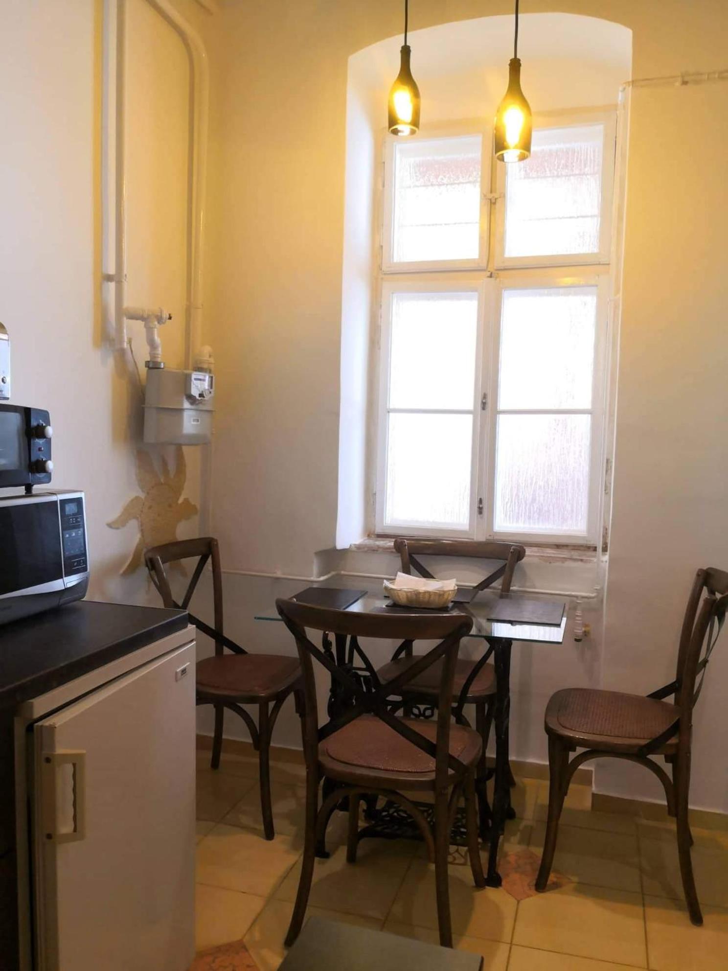 Apartment - Photo 25
