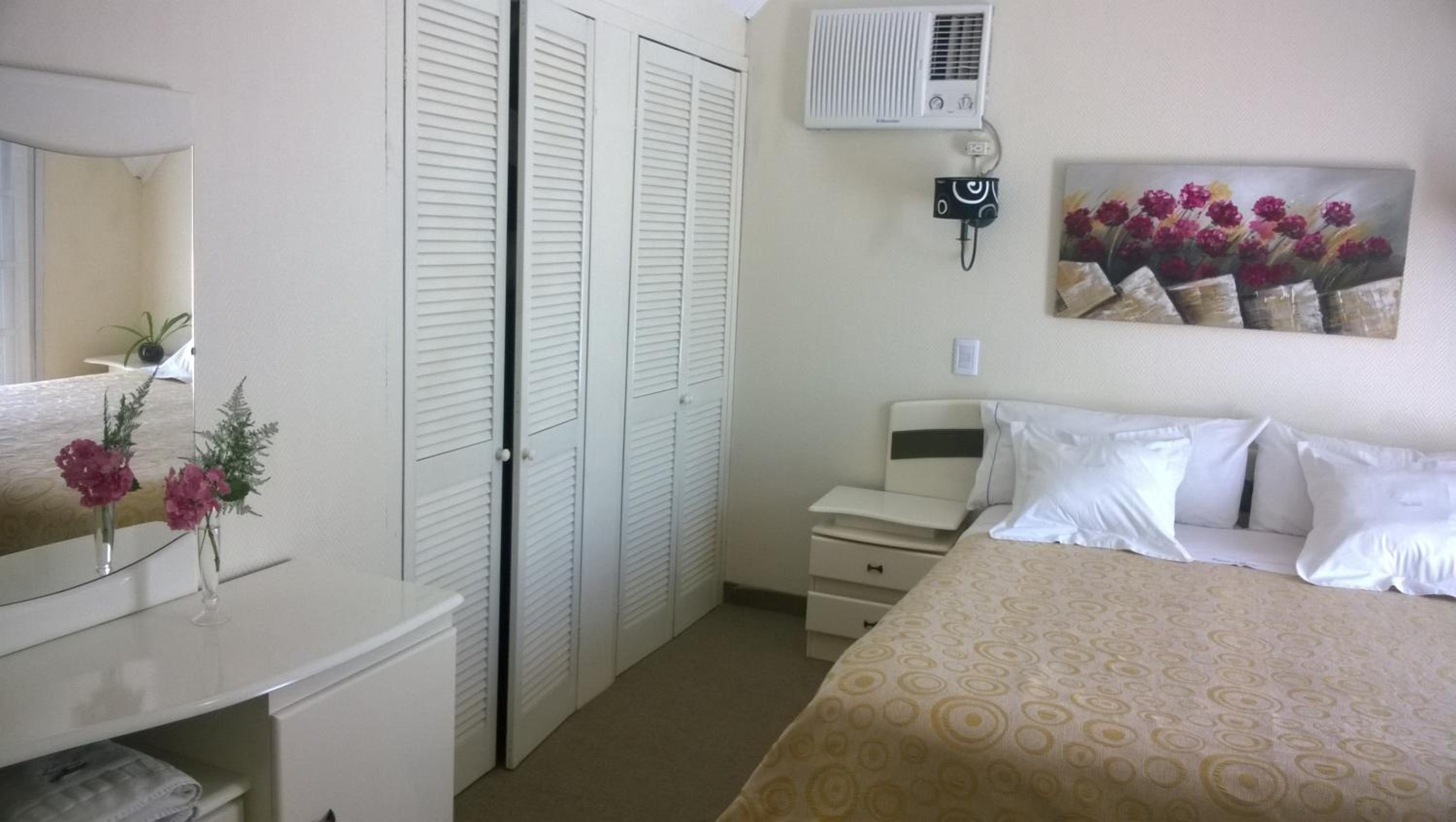 Two-Bedroom Apartment photo 3