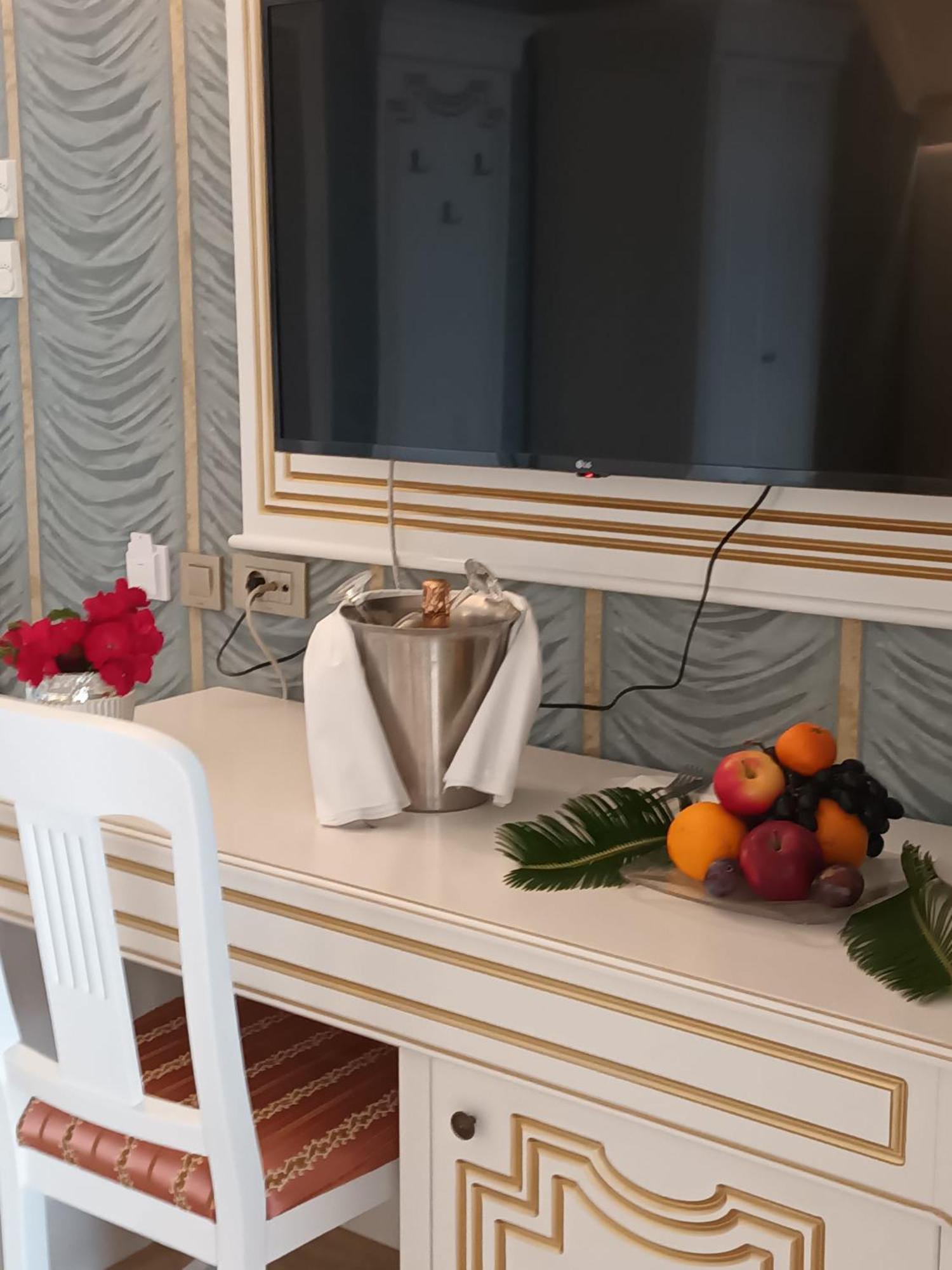 Apartment - Photo 4