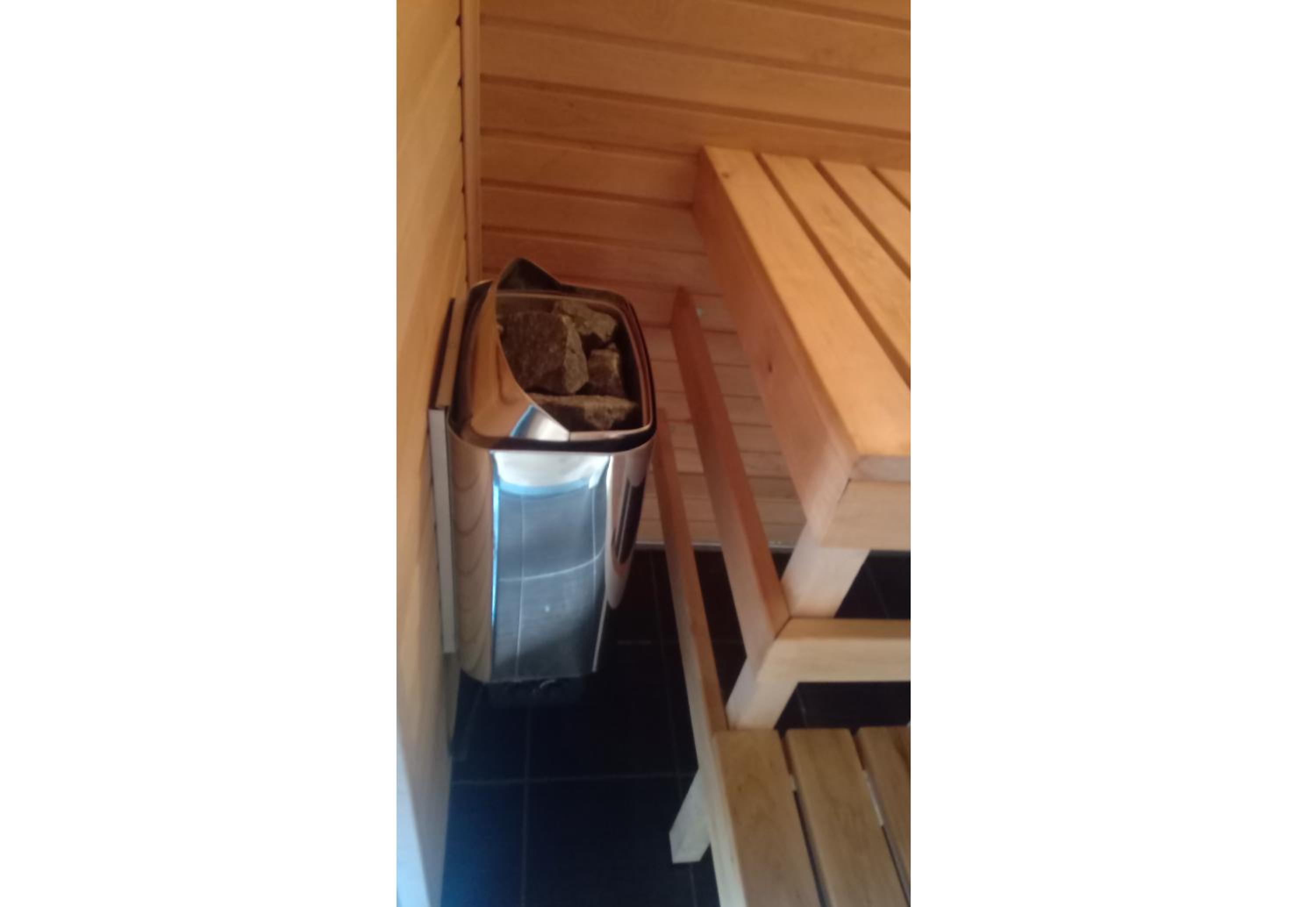 One-Bedroom House - Photo 23
