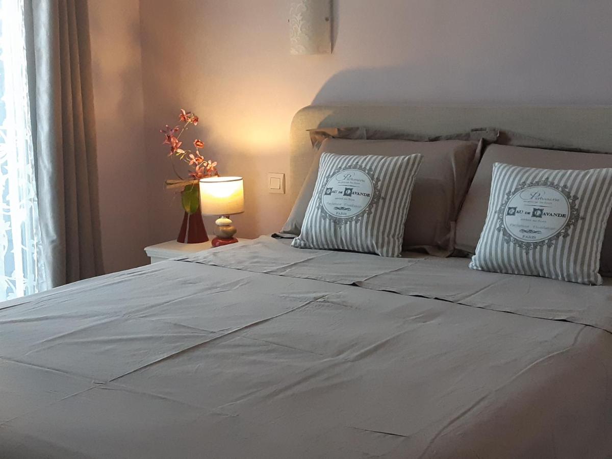Double Room with Terrace photo 2