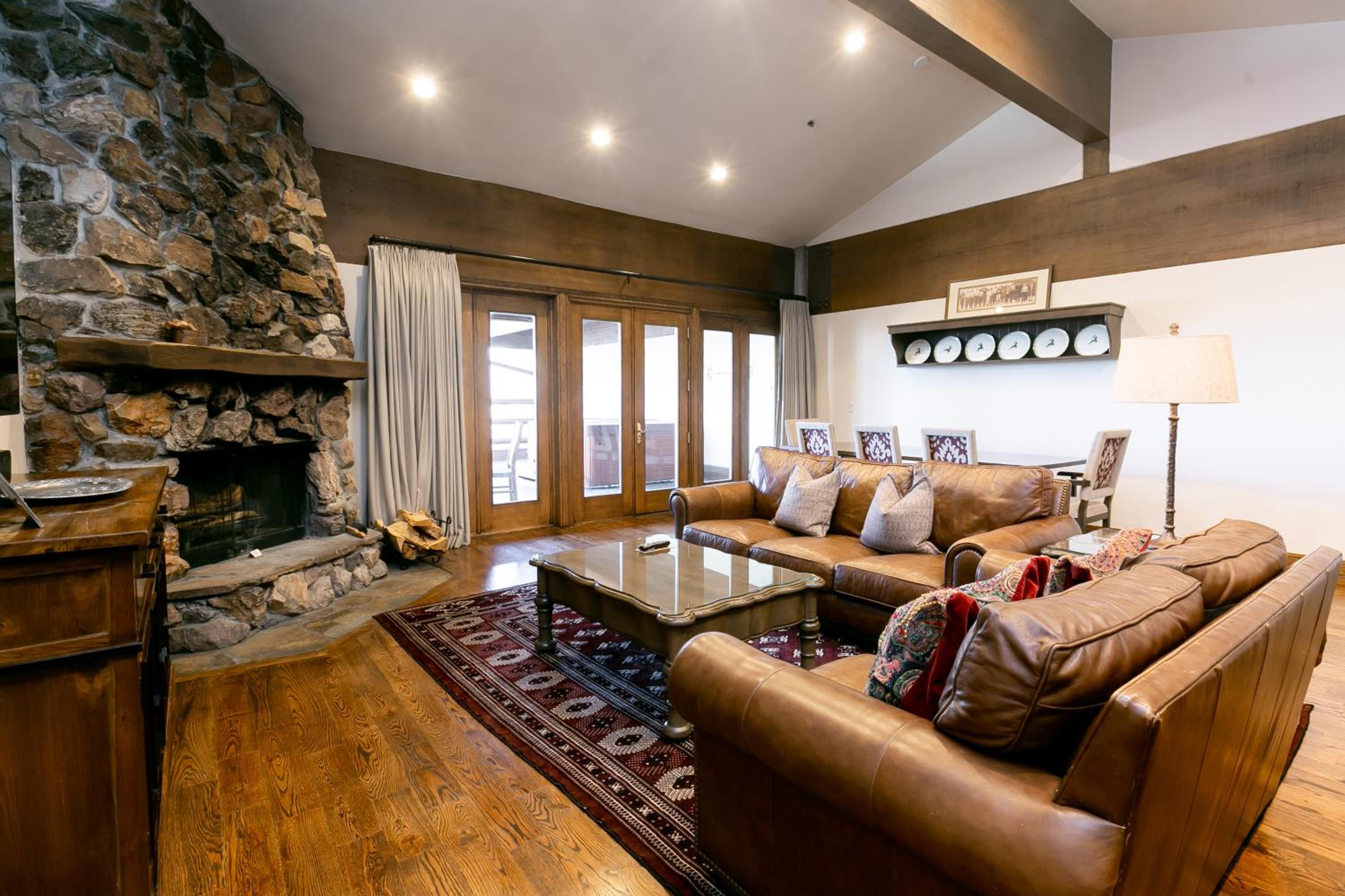 Three-Bedroom Suite - Photo 1