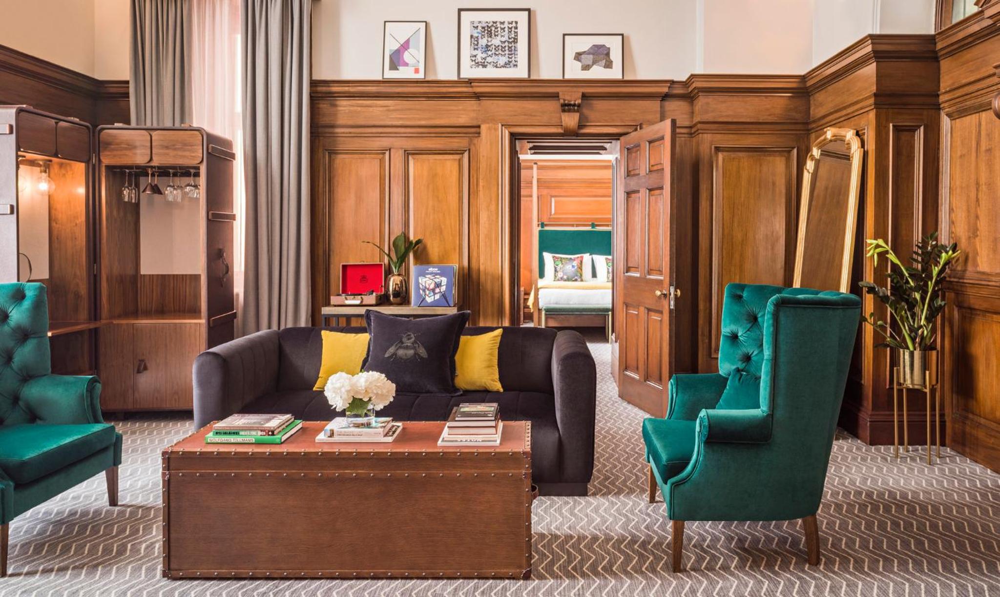 Heritage Suite thumbnail 5